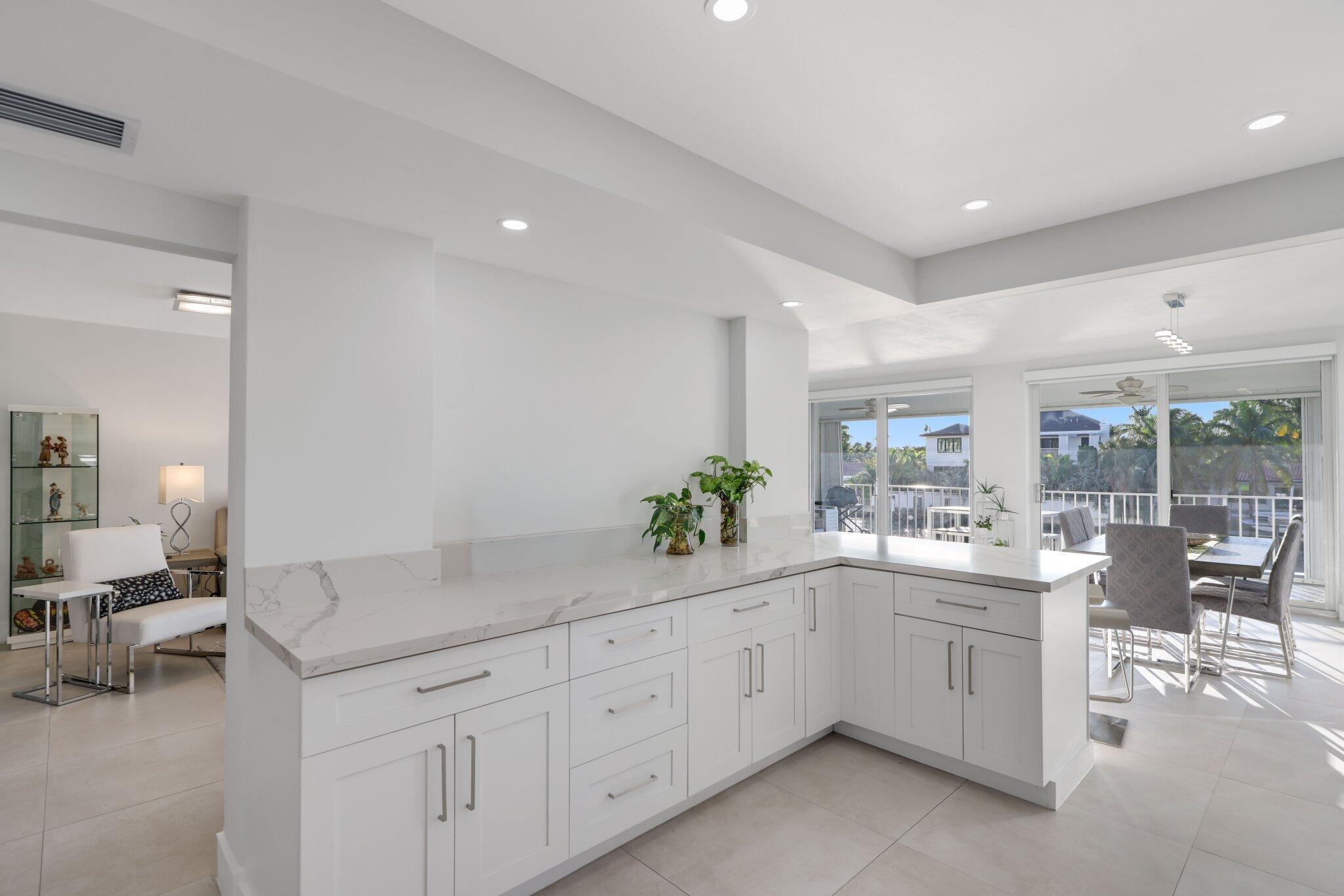 10180 W Bay Harbor Drive 2c