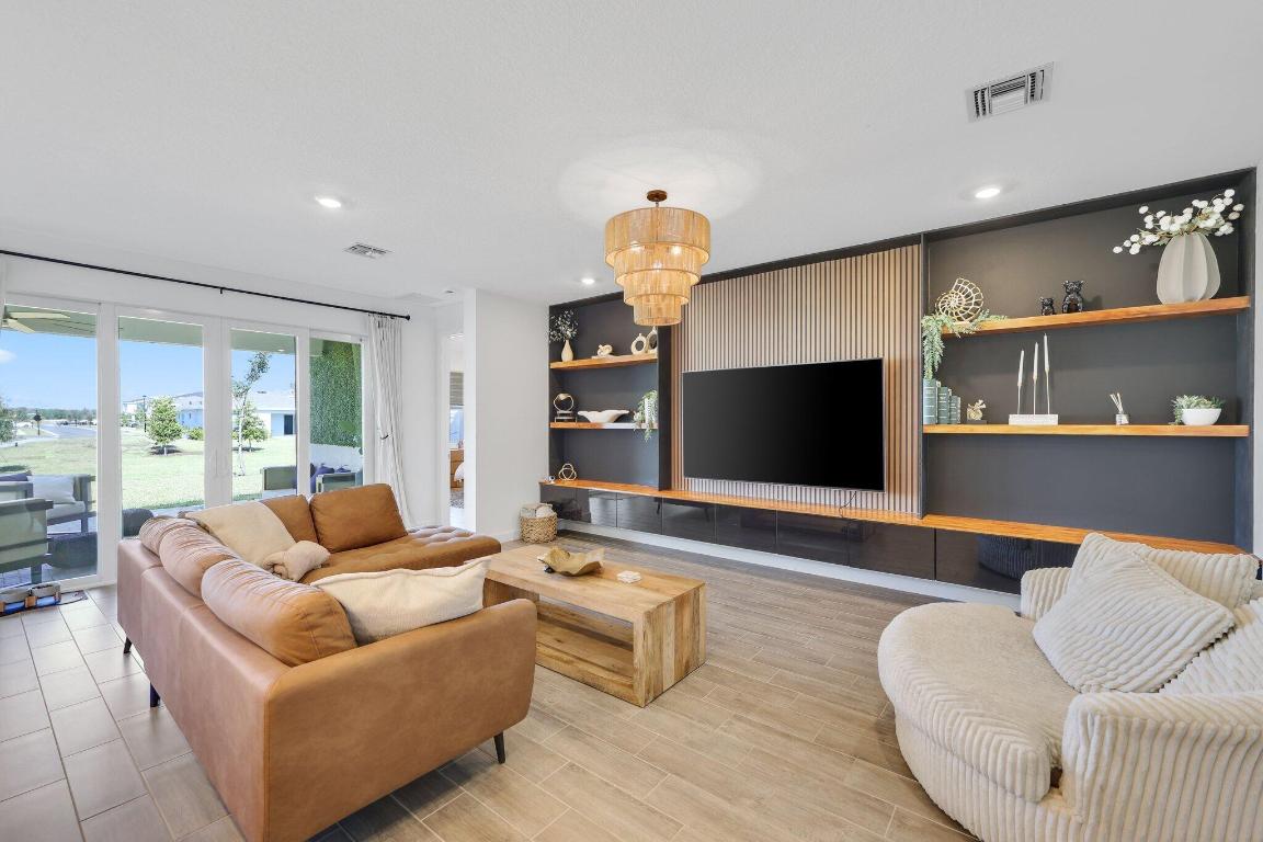 1541 Wandering Willow Way