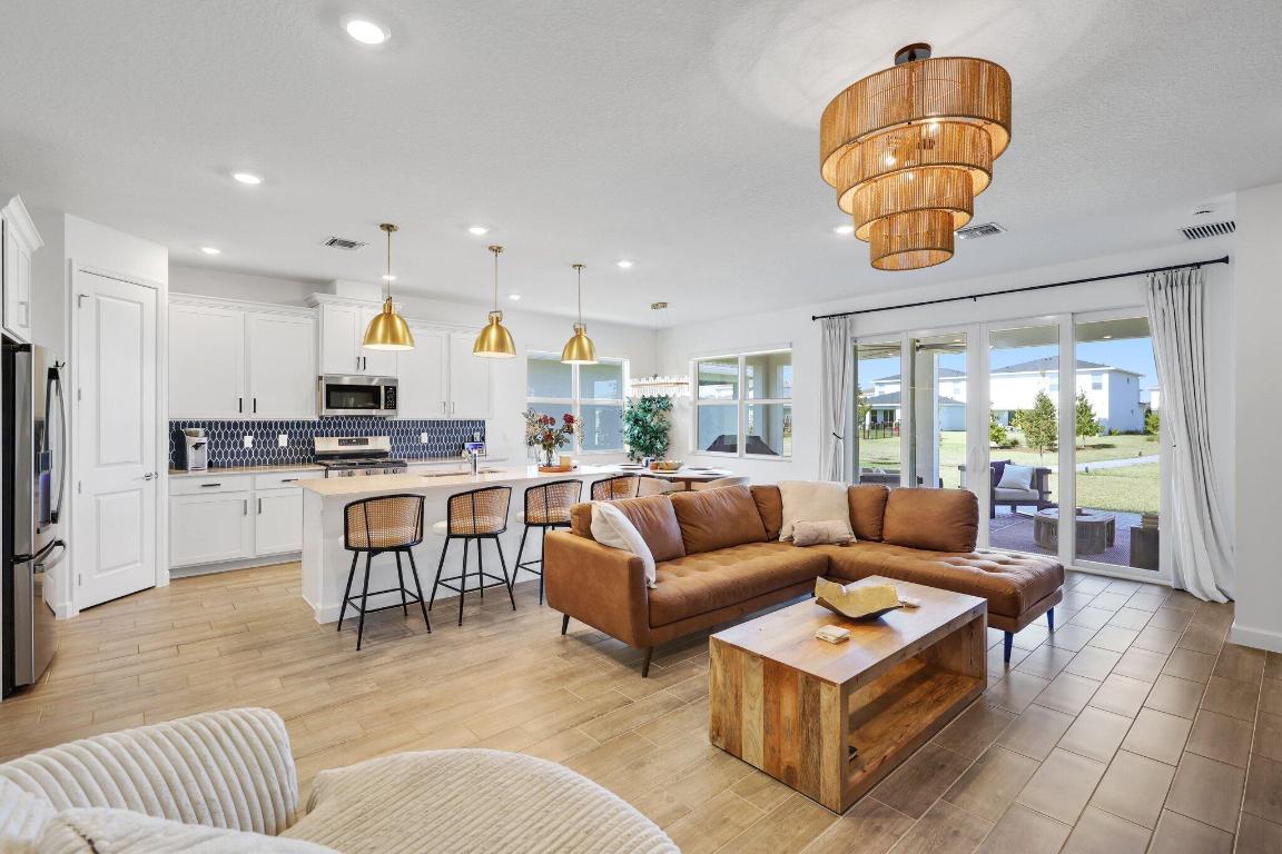 1541 Wandering Willow Way