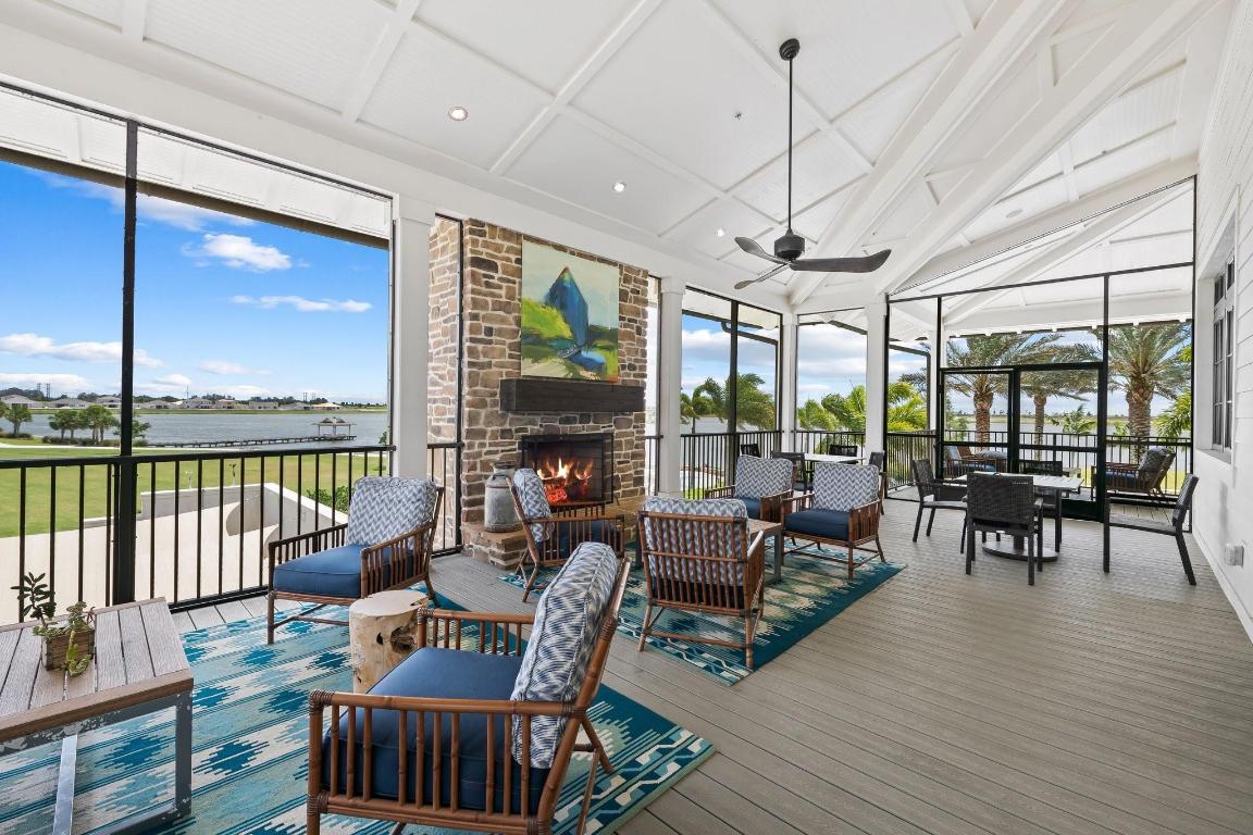 1541 Wandering Willow Way