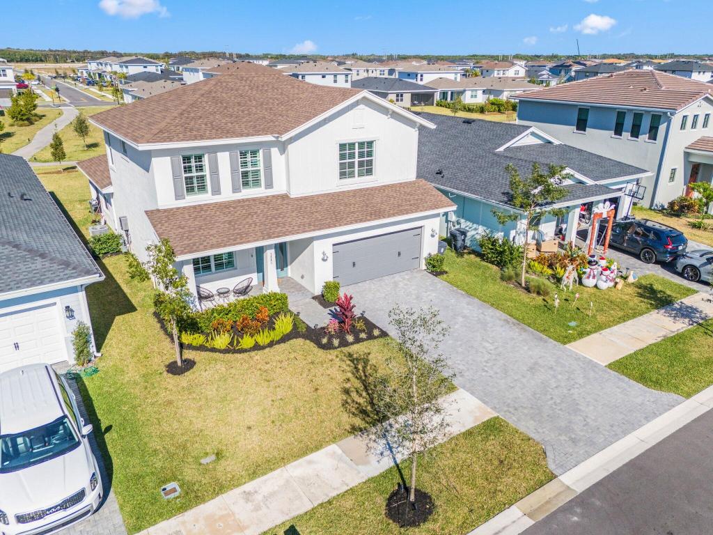 1541 Wandering Willow Way