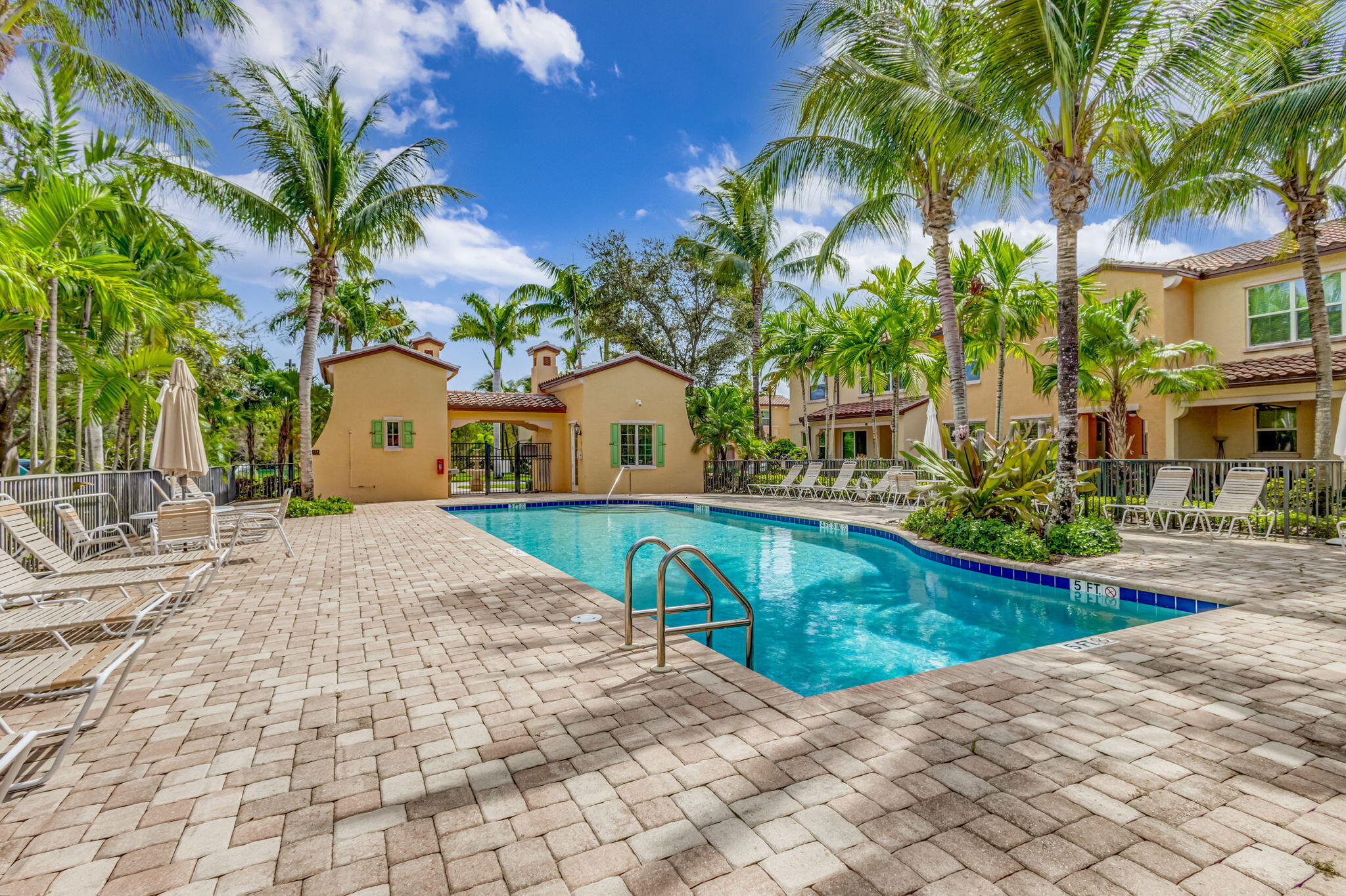 4543 Mediterranean Circle, Palm Beach Gardens