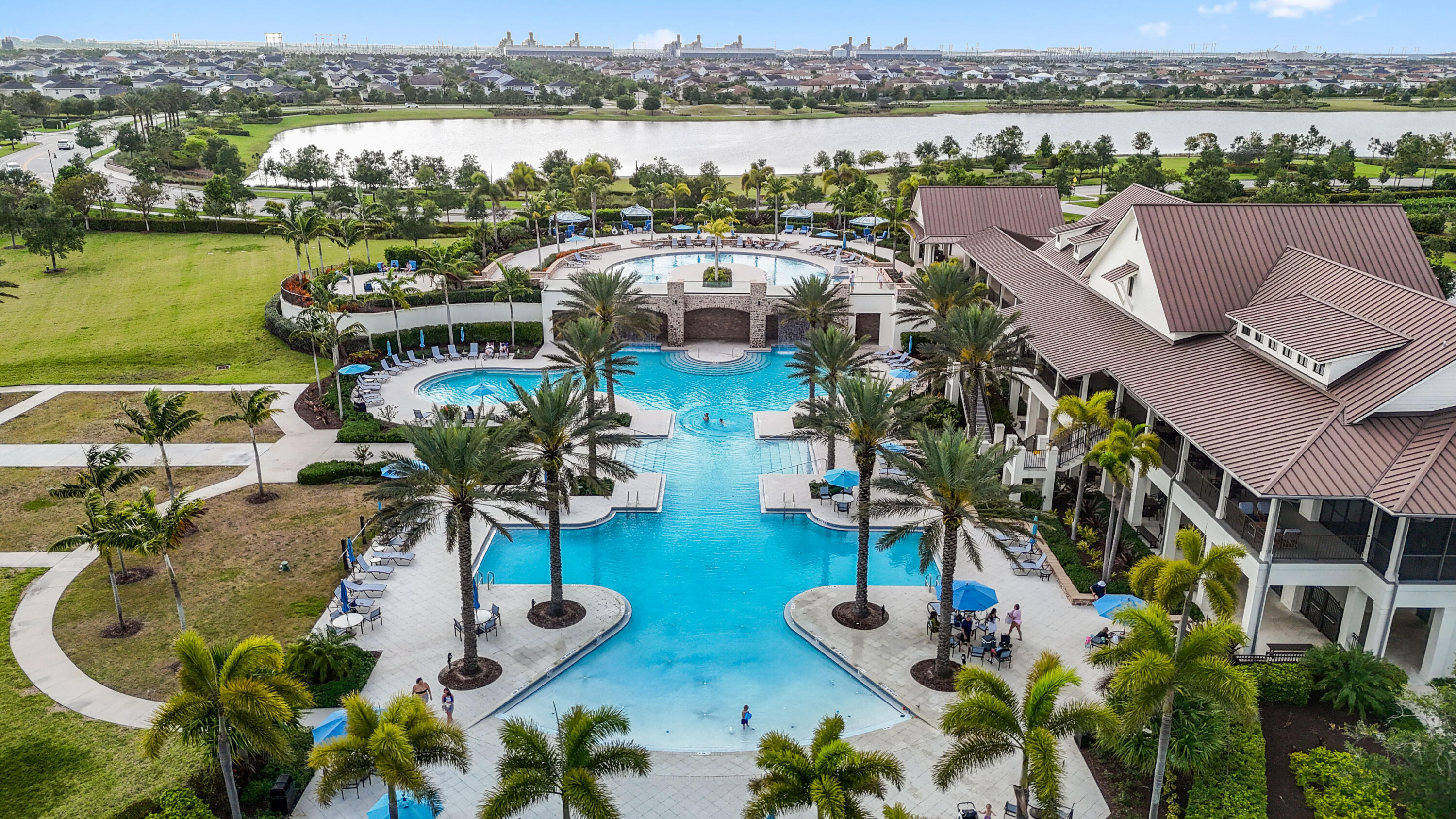 19545 Broad Shore Walk, Loxahatchee