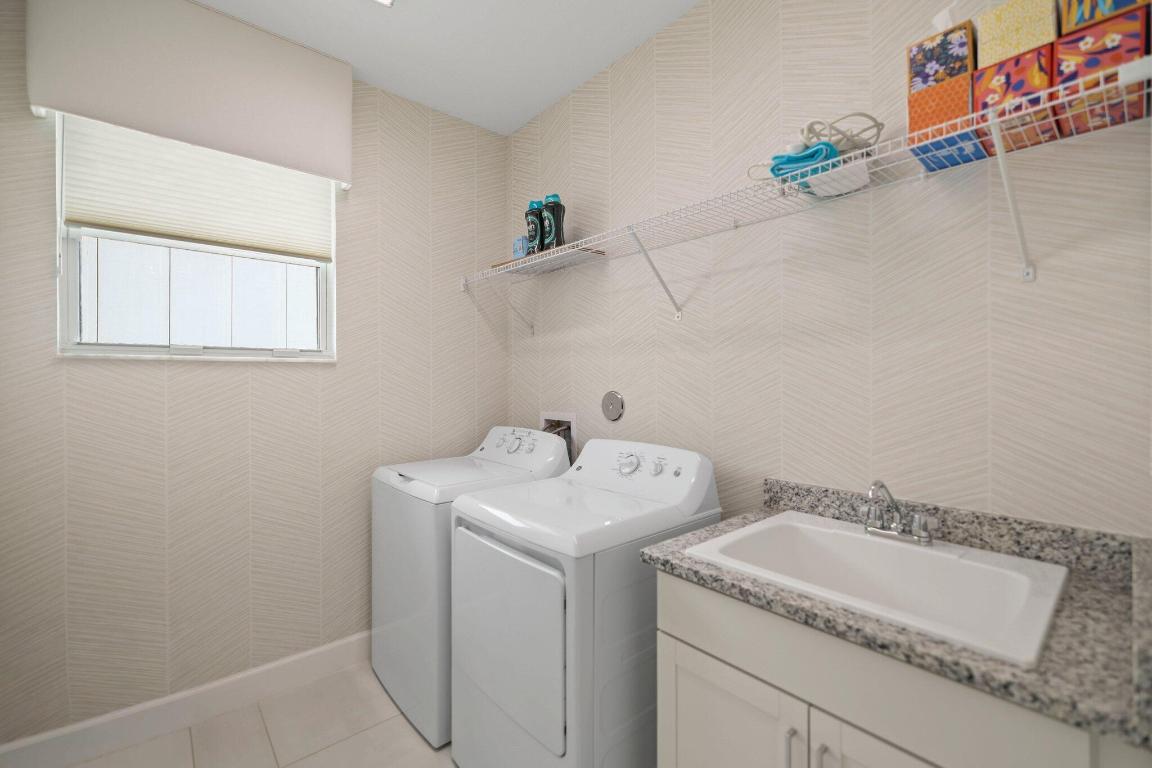 19545 Broad Shore Walk, Loxahatchee