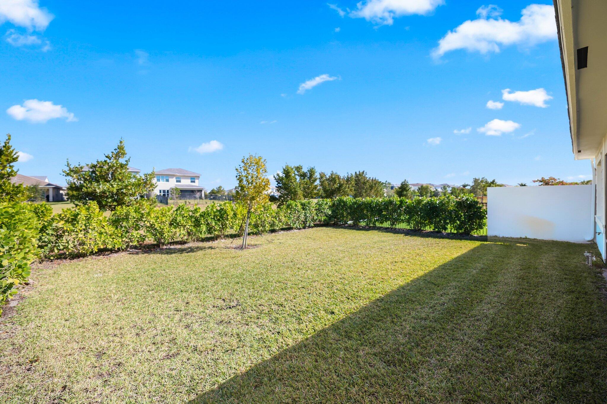 19545 Broad Shore Walk, Loxahatchee