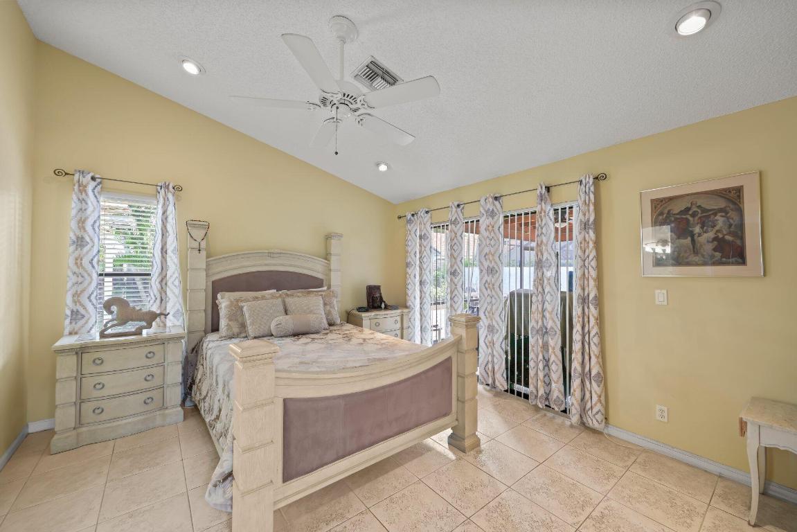10678 Santa Laguna Drive, Boca Raton