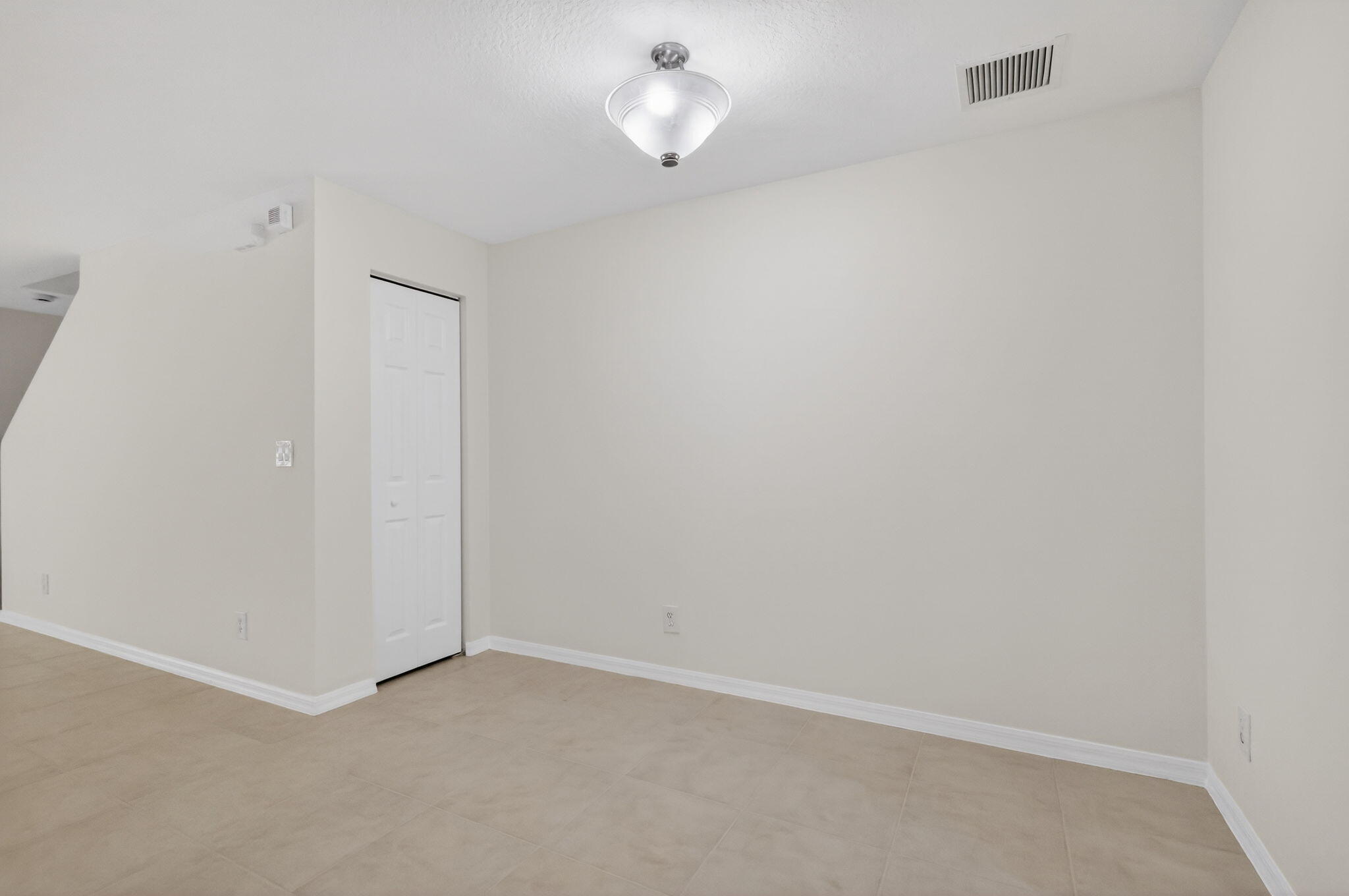 16218 Sierra Palms Drive