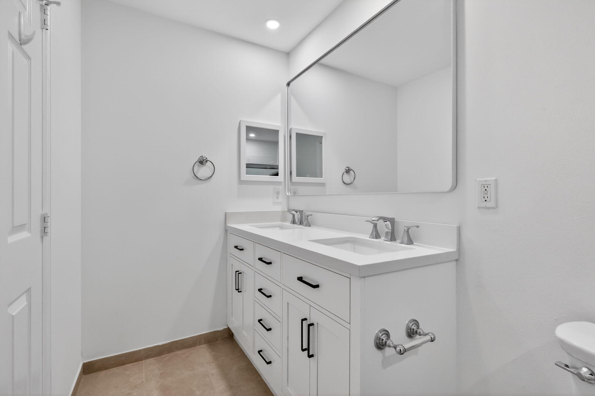 16218 Sierra Palms Drive