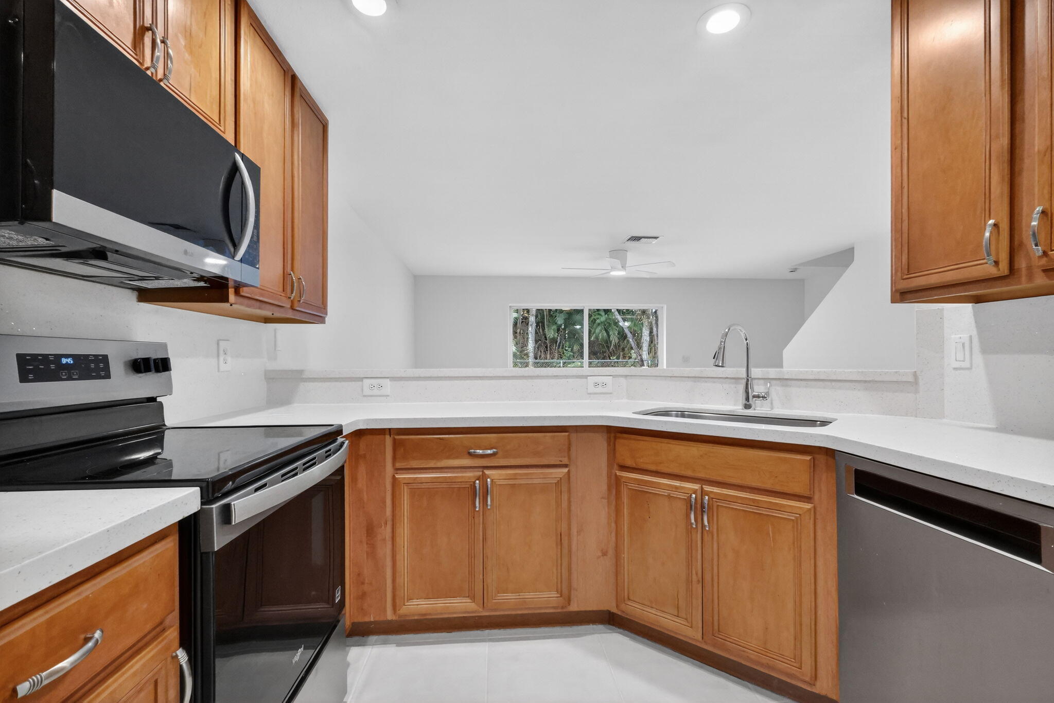 16218 Sierra Palms Drive