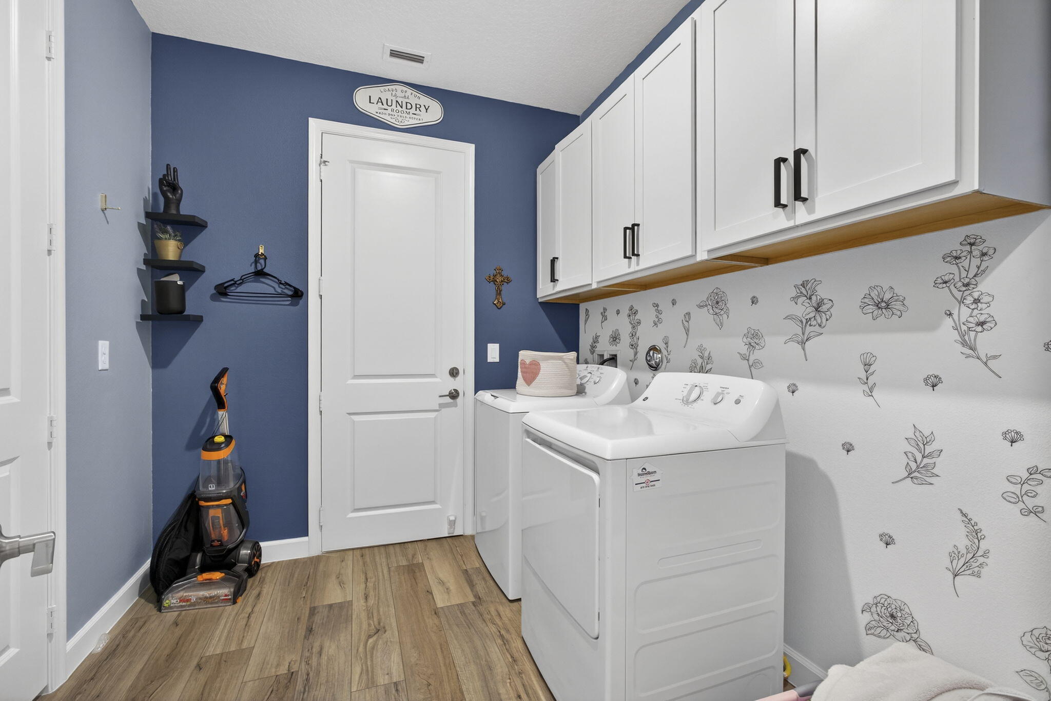 1543 Stockbridge Street