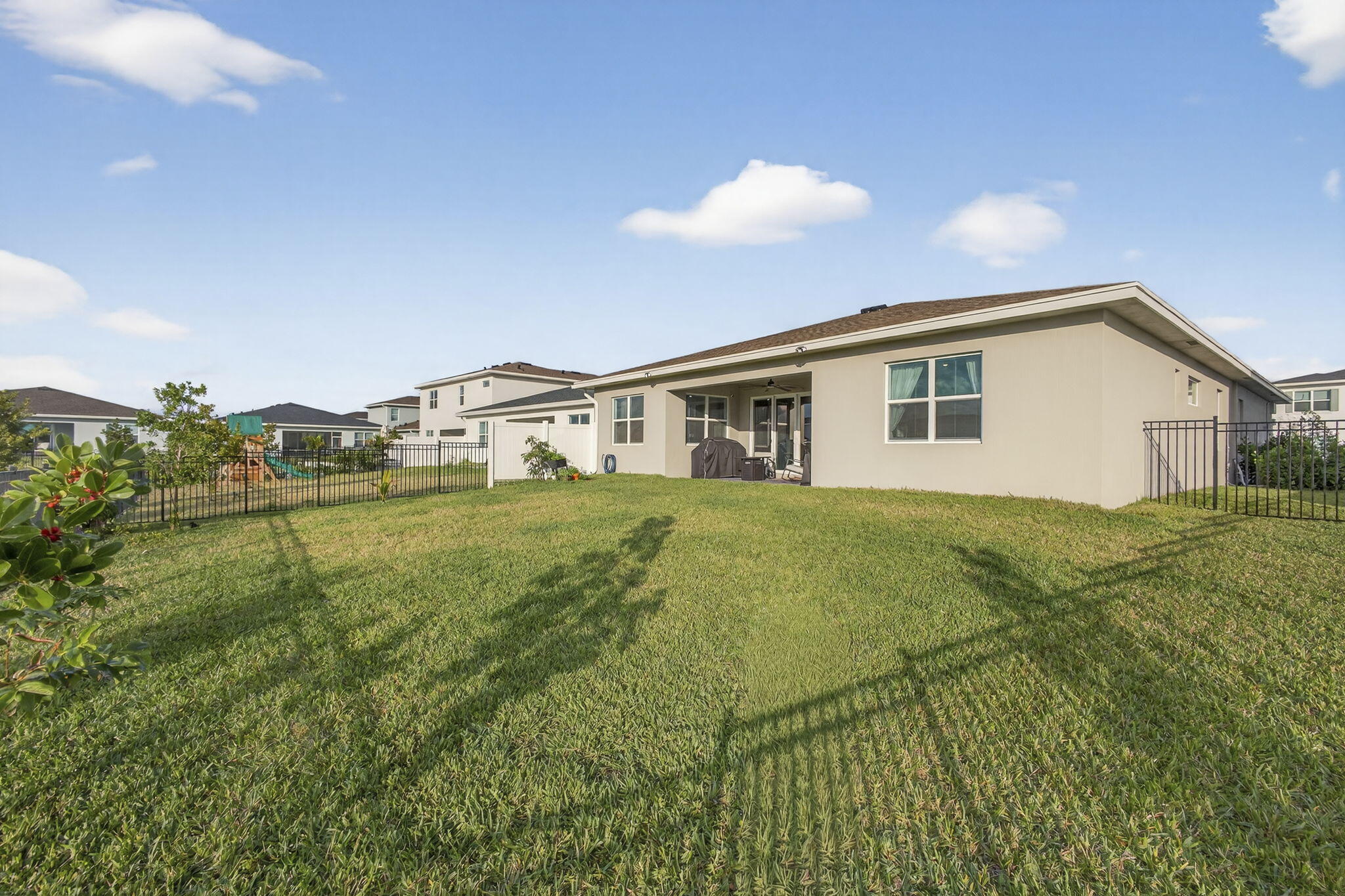 1543 Stockbridge Street