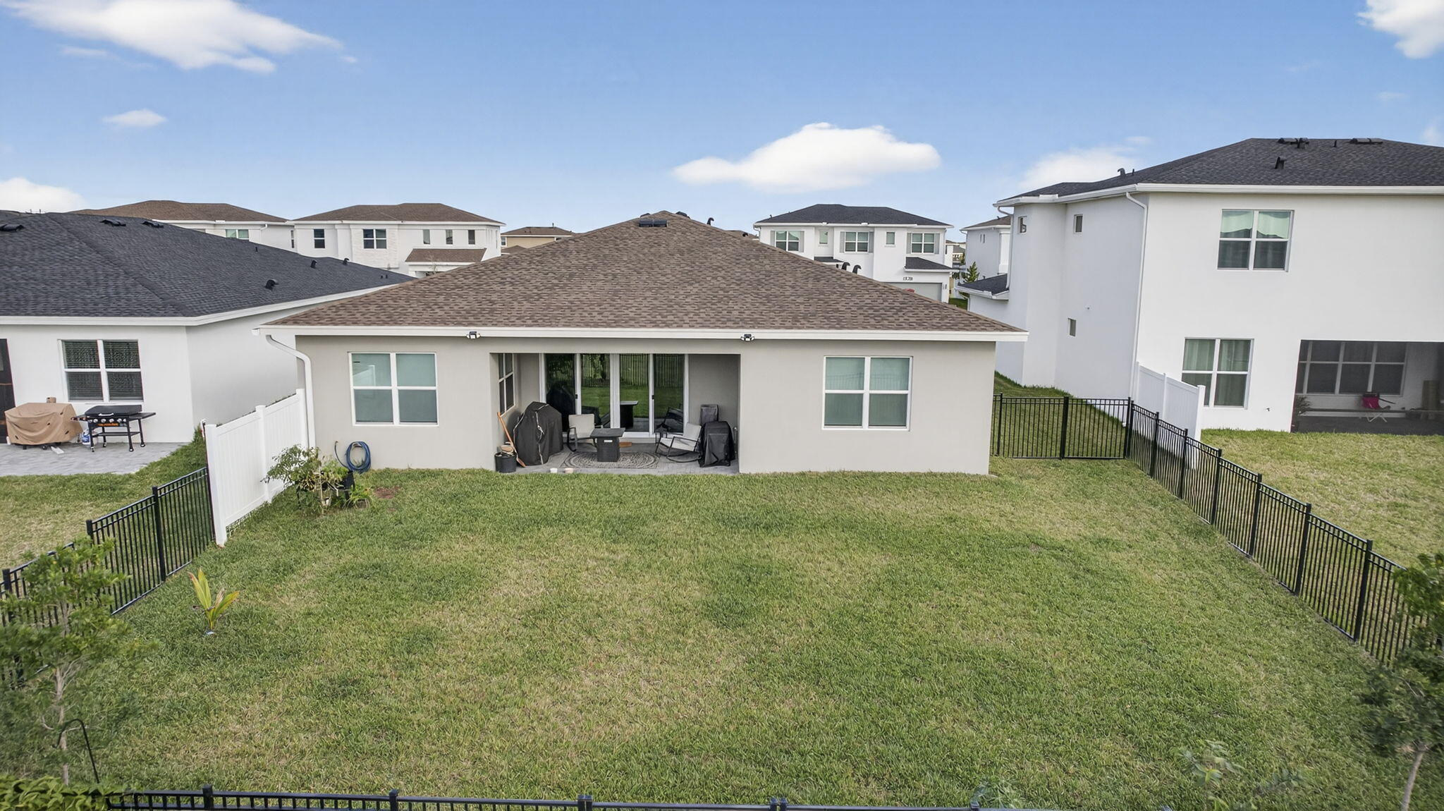 1543 Stockbridge Street