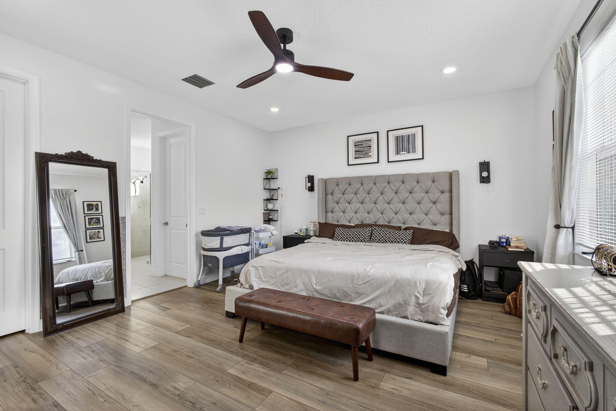 1543 Stockbridge Street