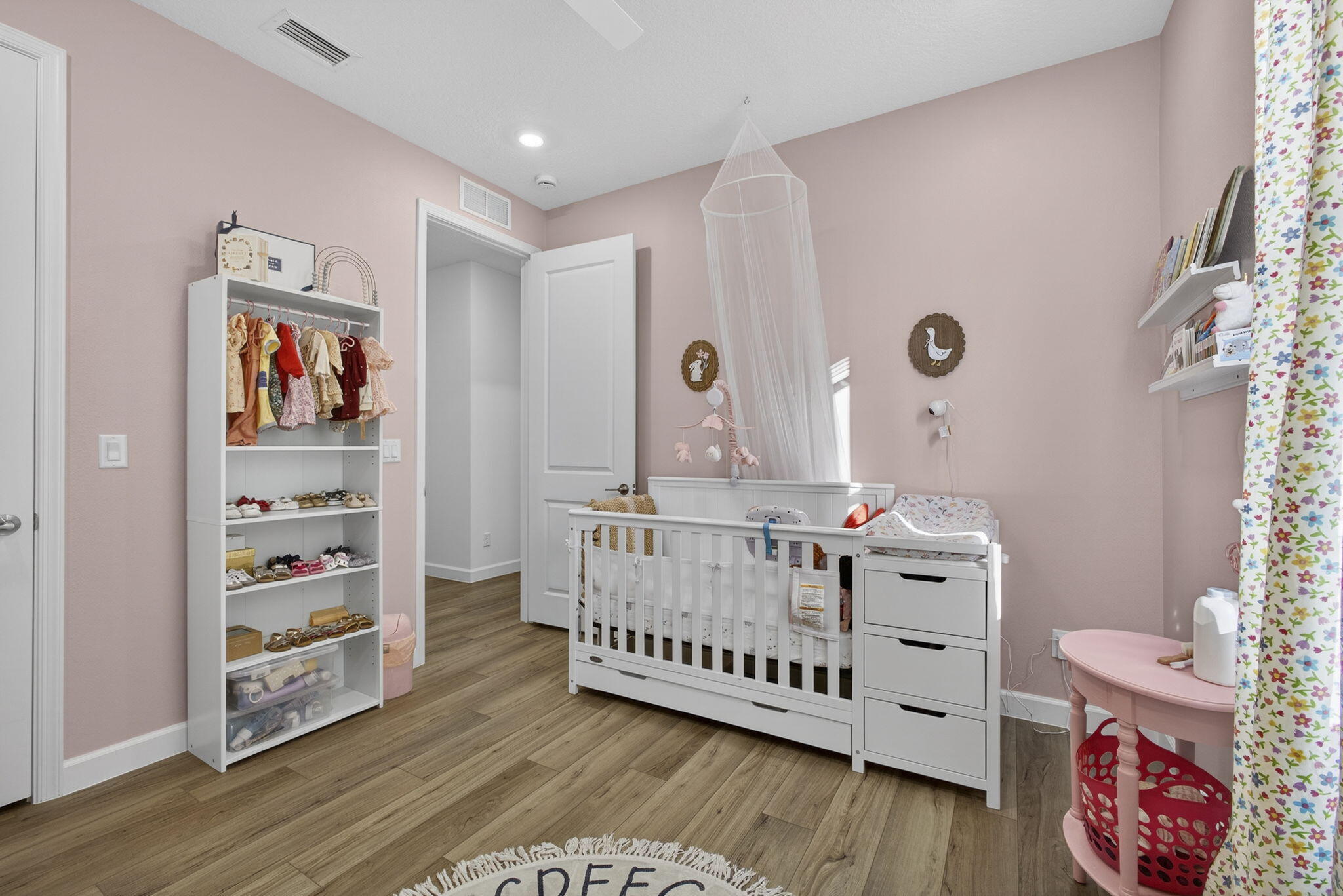 1543 Stockbridge Street