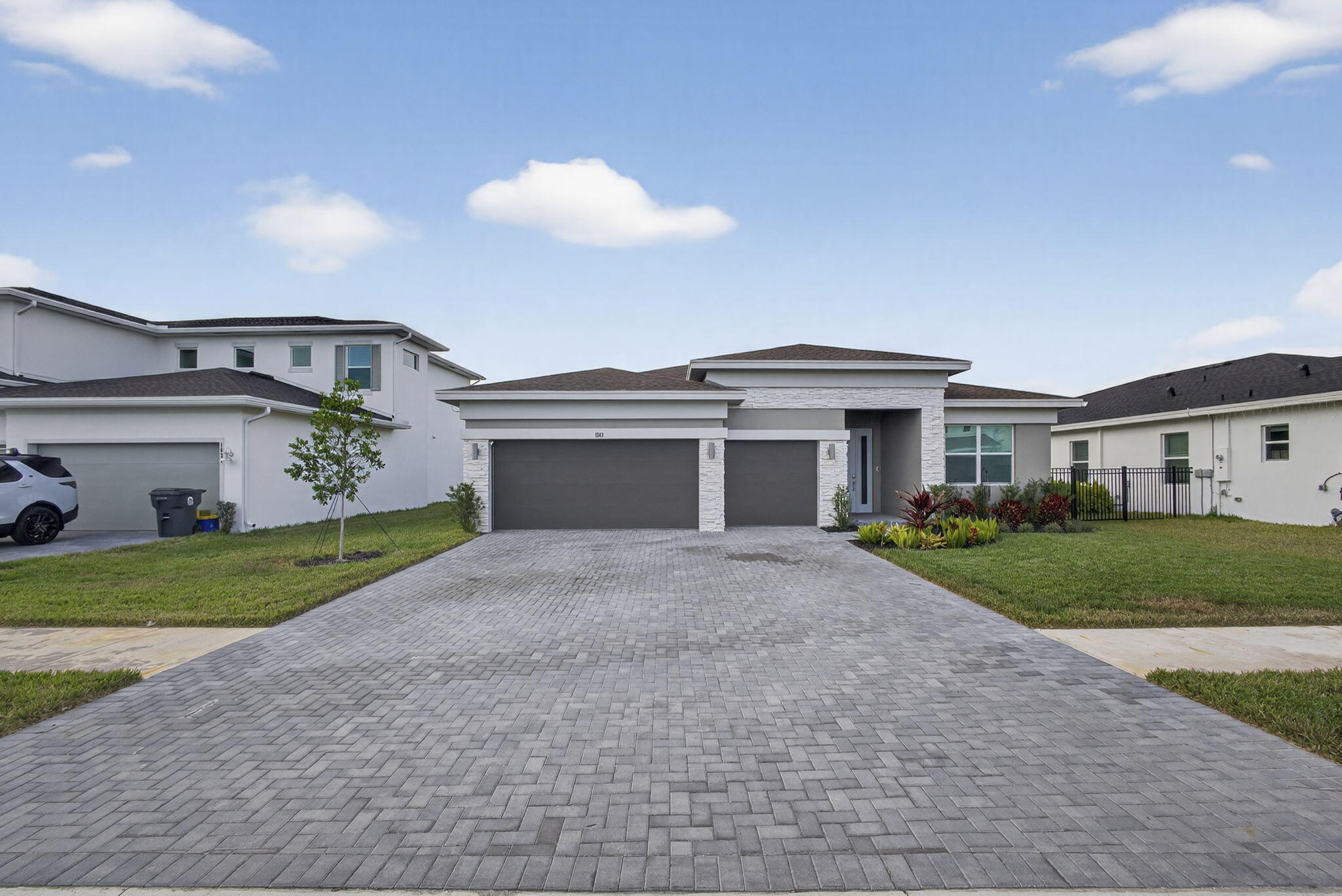 1543 Stockbridge Street