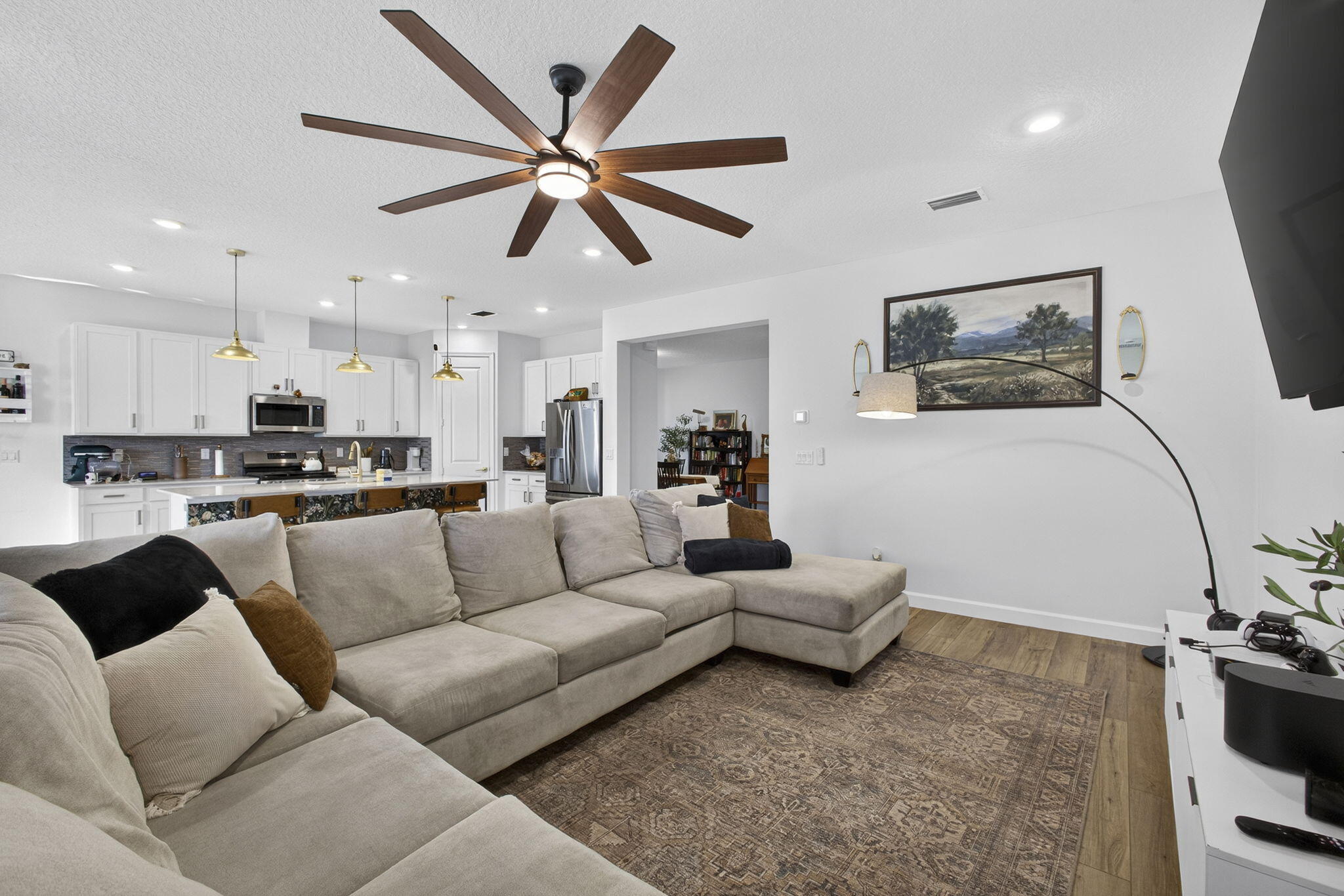 1543 Stockbridge Street