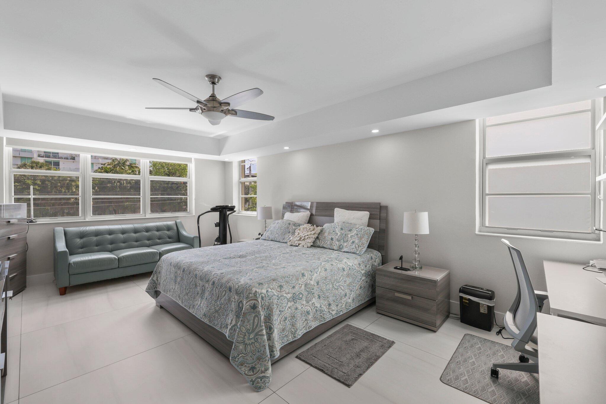 10180 W Bay Harbor Drive 2a