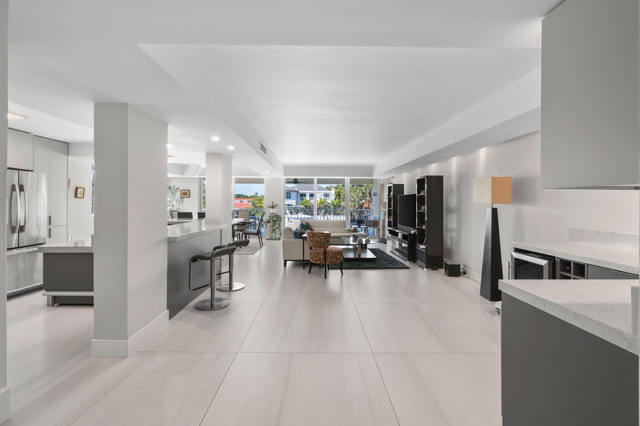 10180 W Bay Harbor Drive 2a