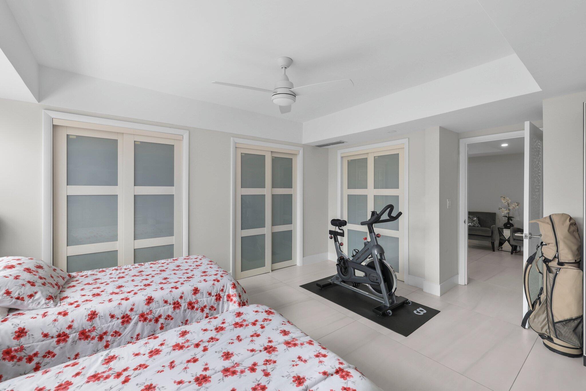 10180 W Bay Harbor Drive 2a