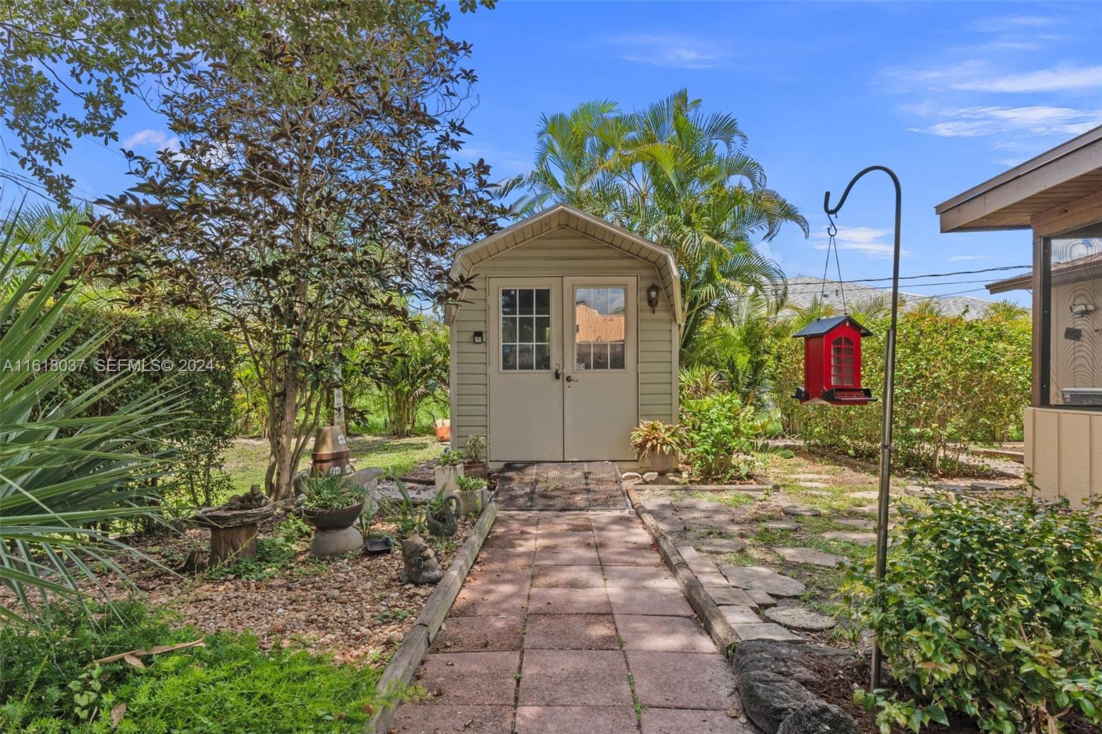 1518 SW Apache Avenue, Port St. Lucie