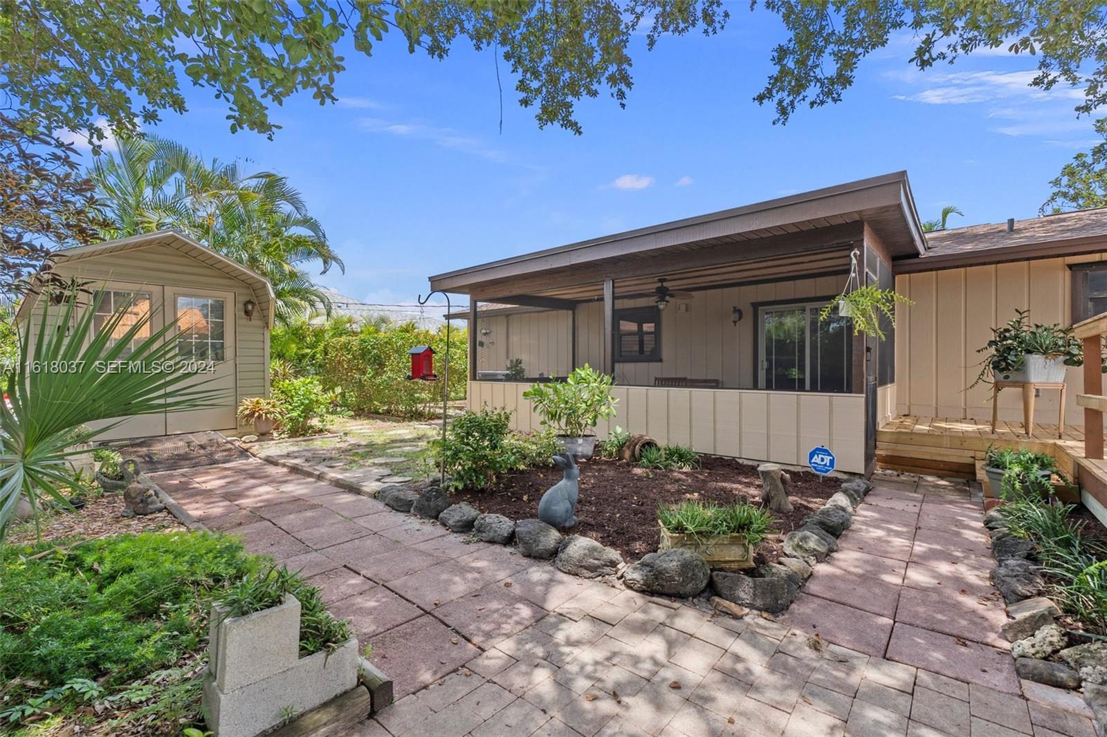 1518 SW Apache Avenue, Port St. Lucie