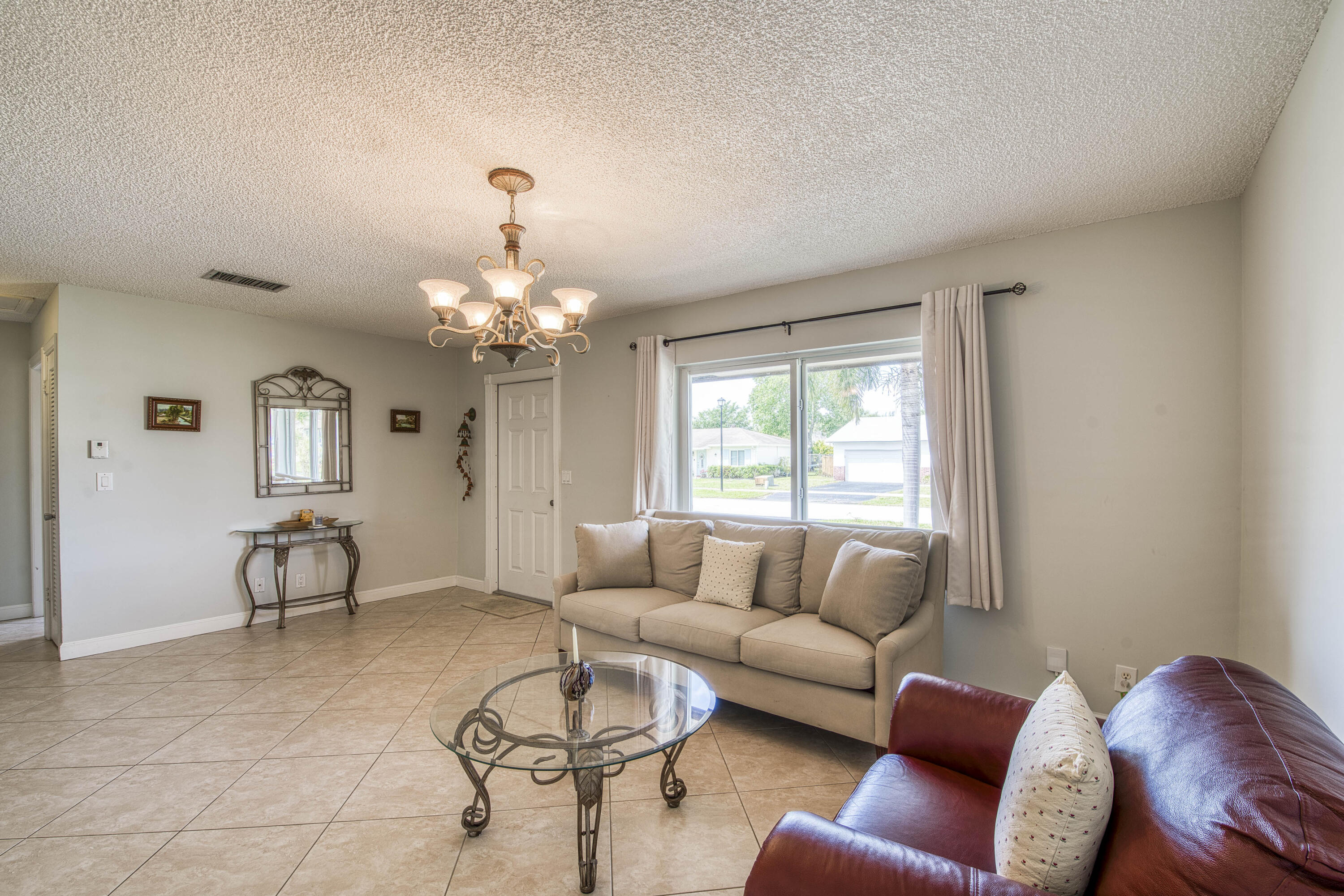 19468 Delaware Circle