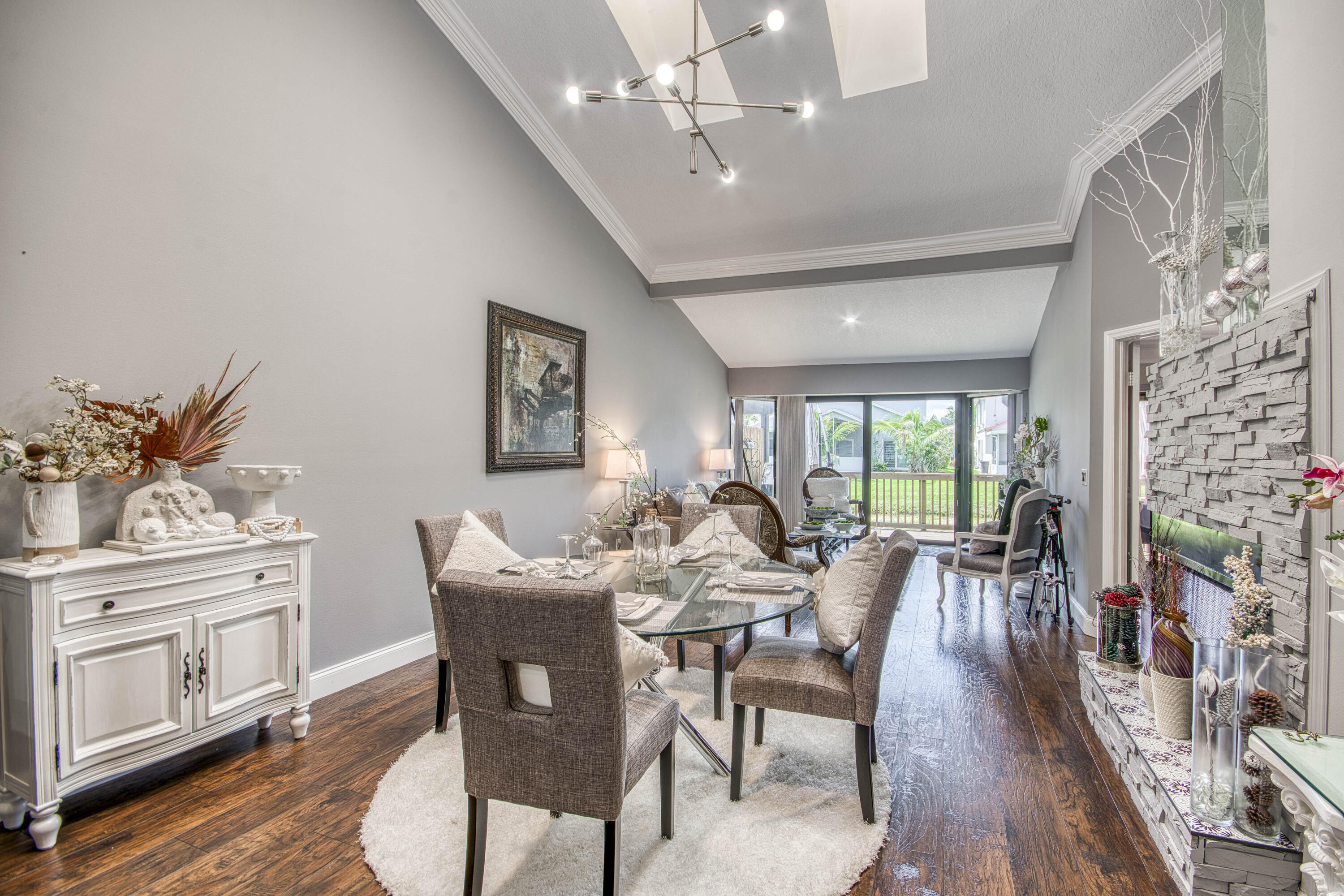 109 Landings Boulevard