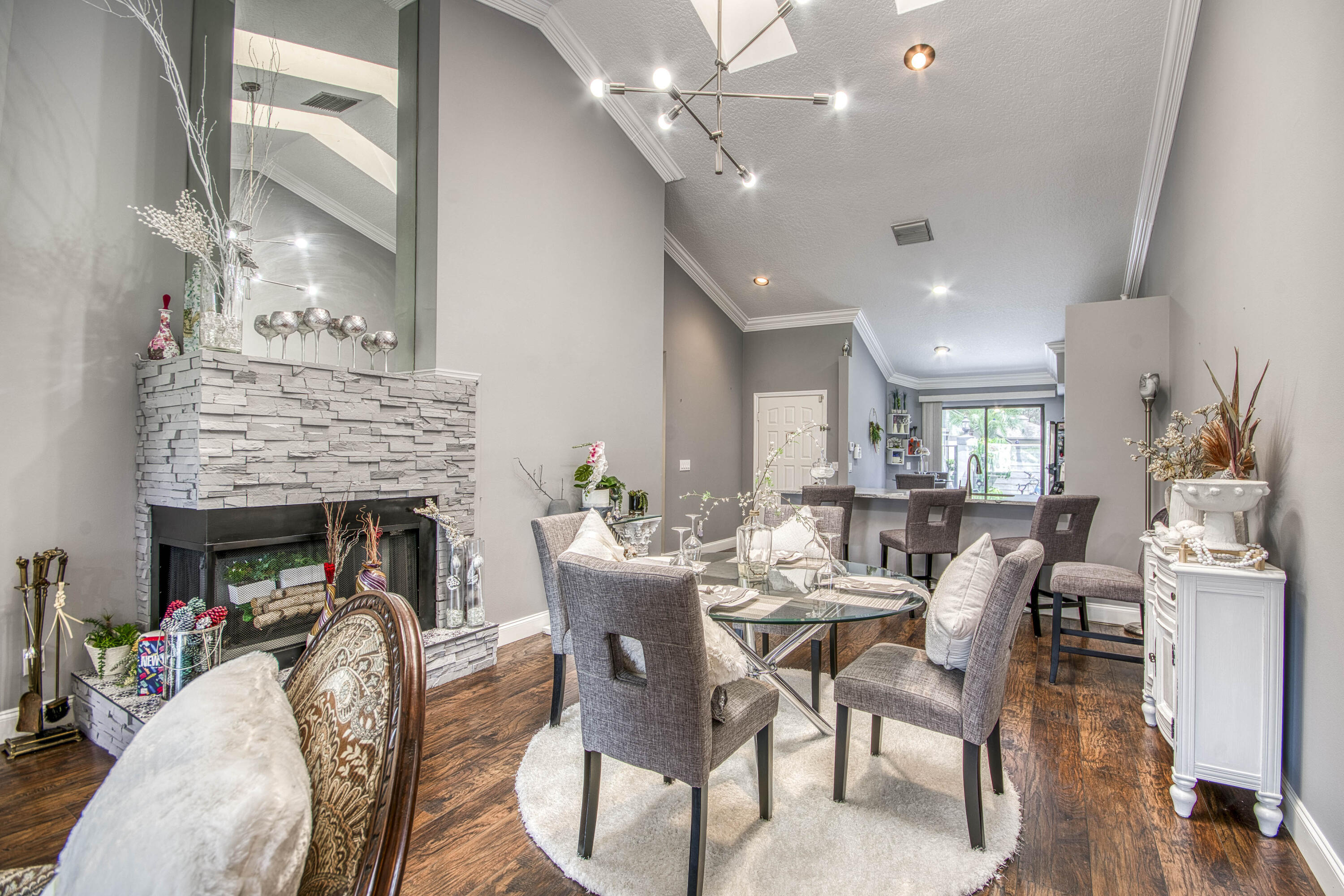 109 Landings Boulevard