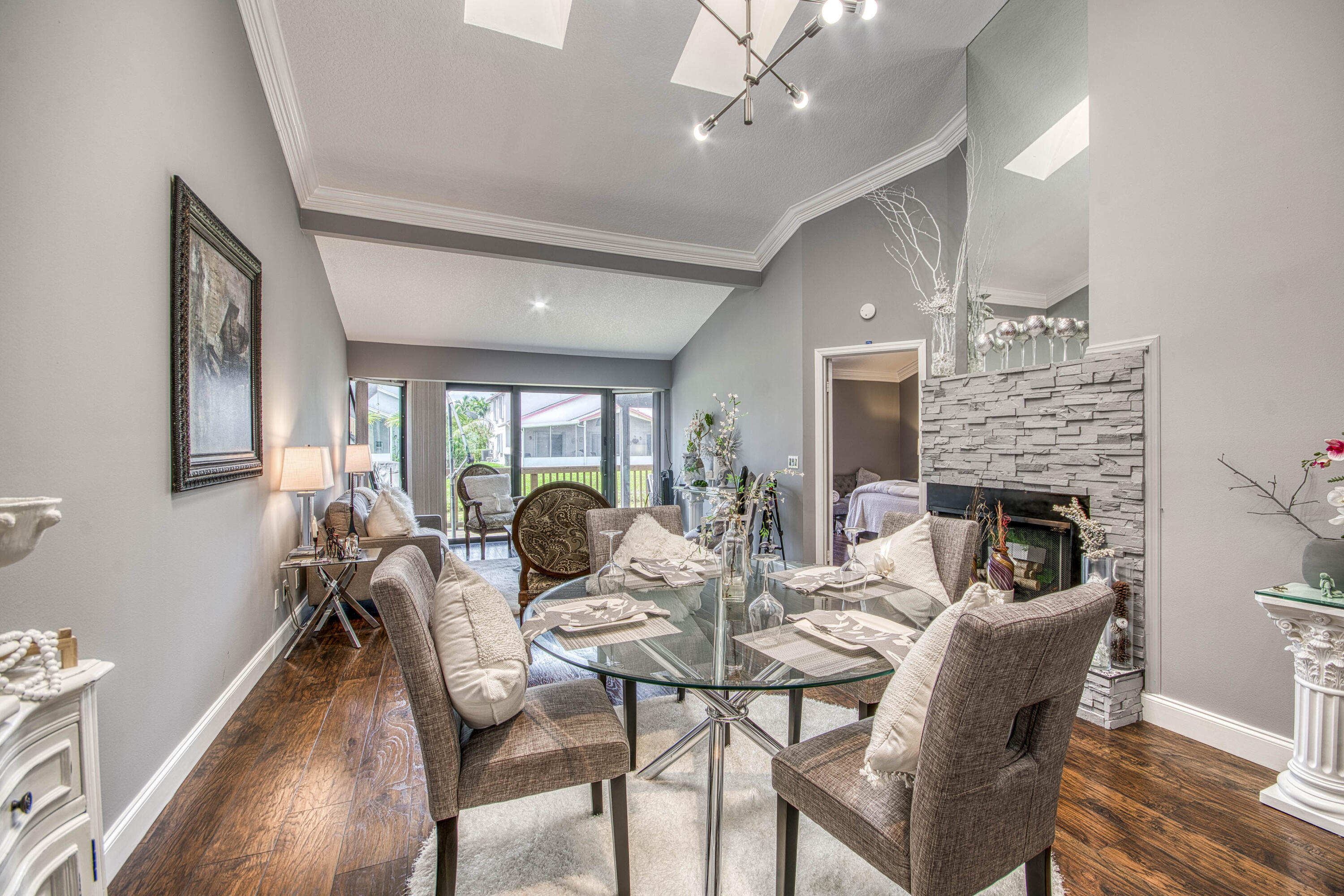 109 Landings Boulevard