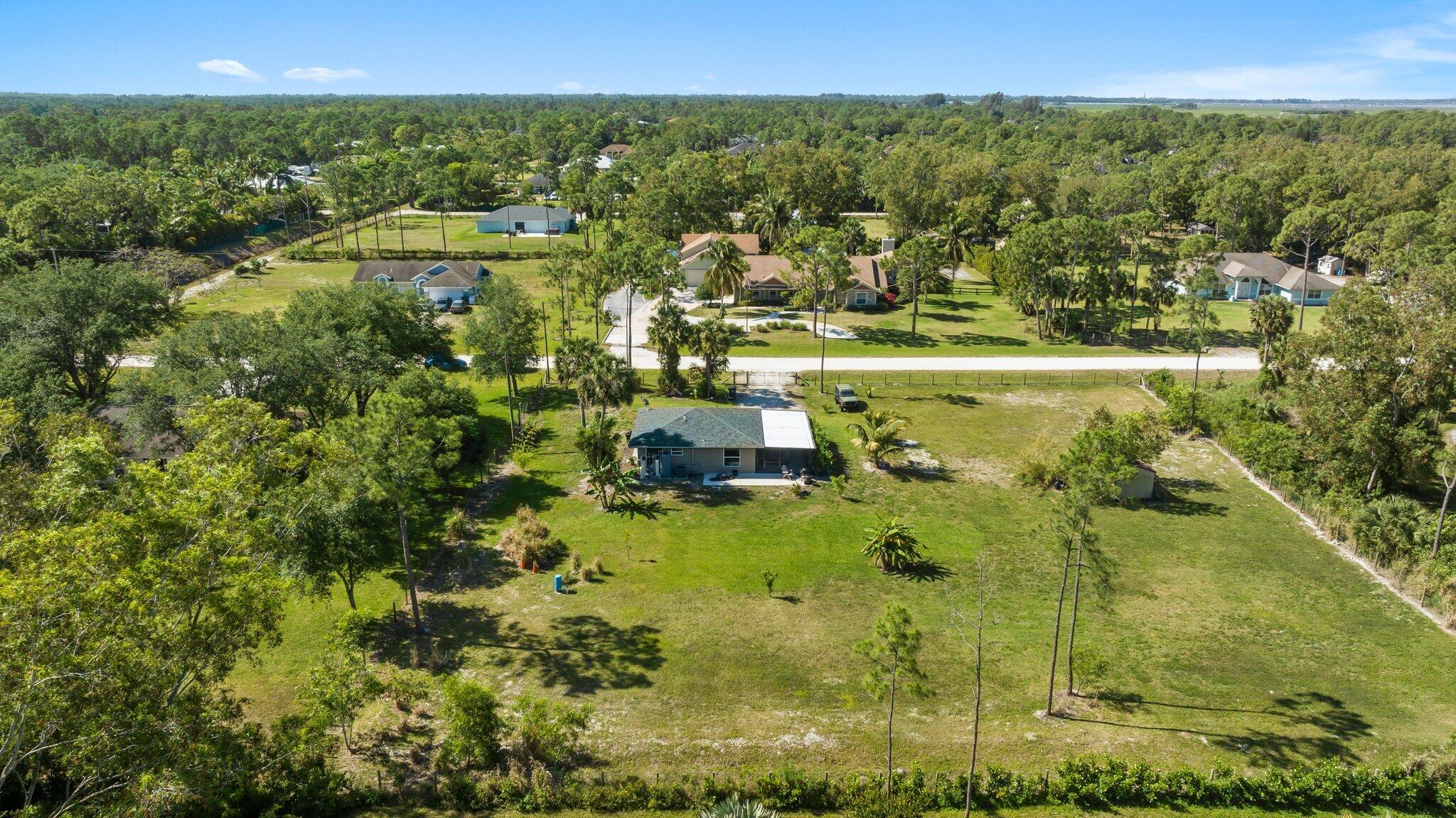 17813 93rd Road N
