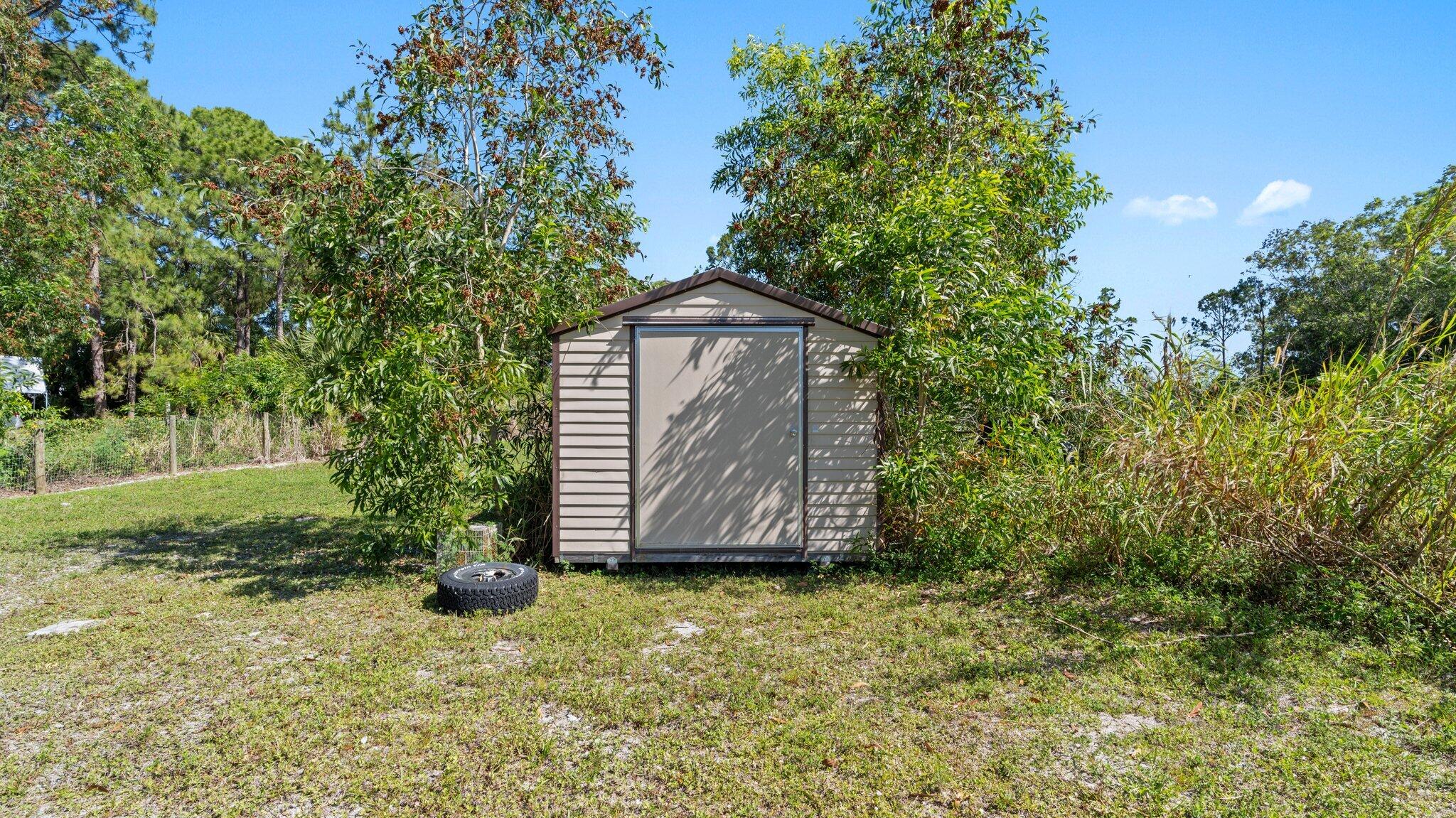 17813 93rd Road N