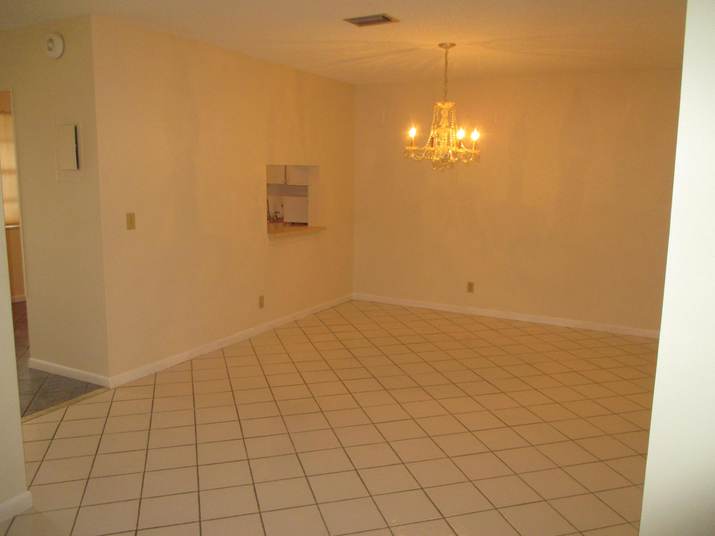 206 Lake Meryl Drive