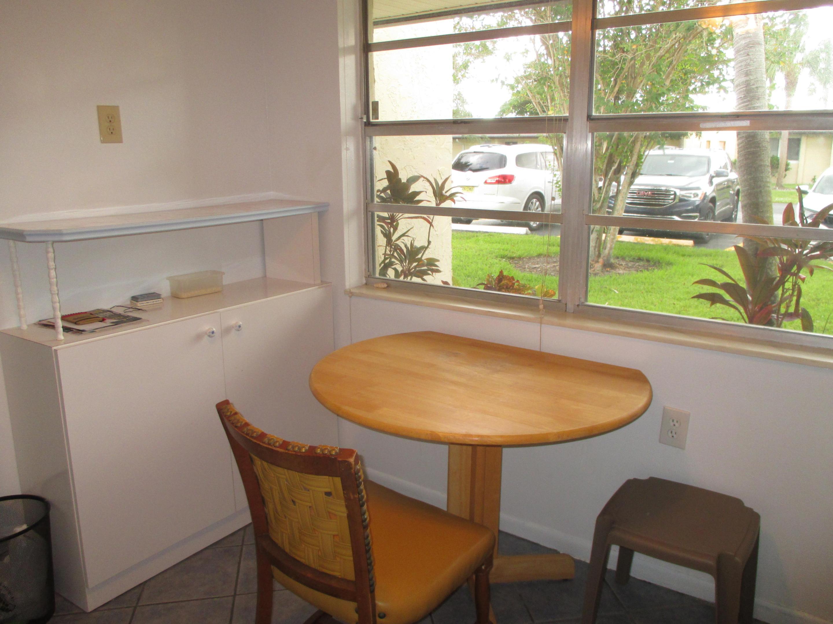 206 Lake Meryl Drive