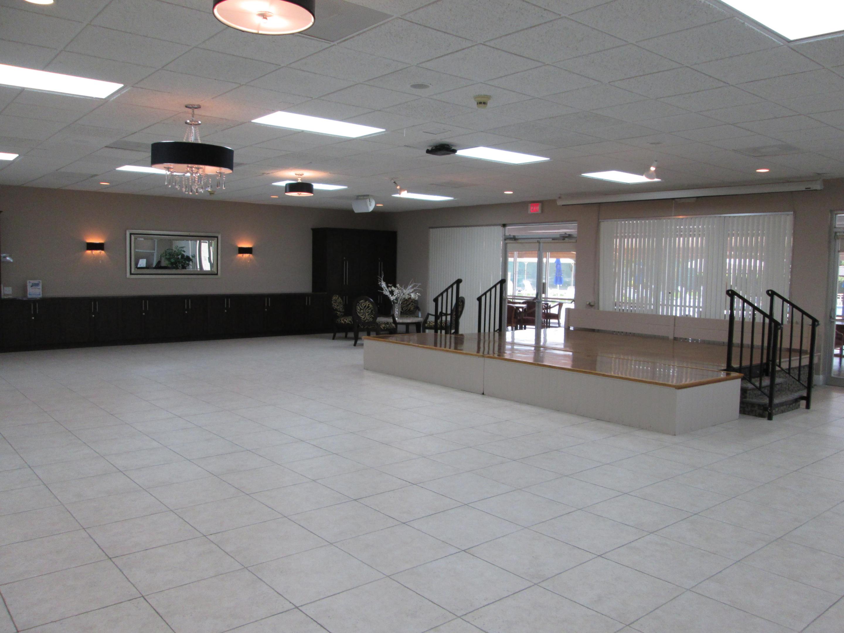 206 Lake Meryl Drive