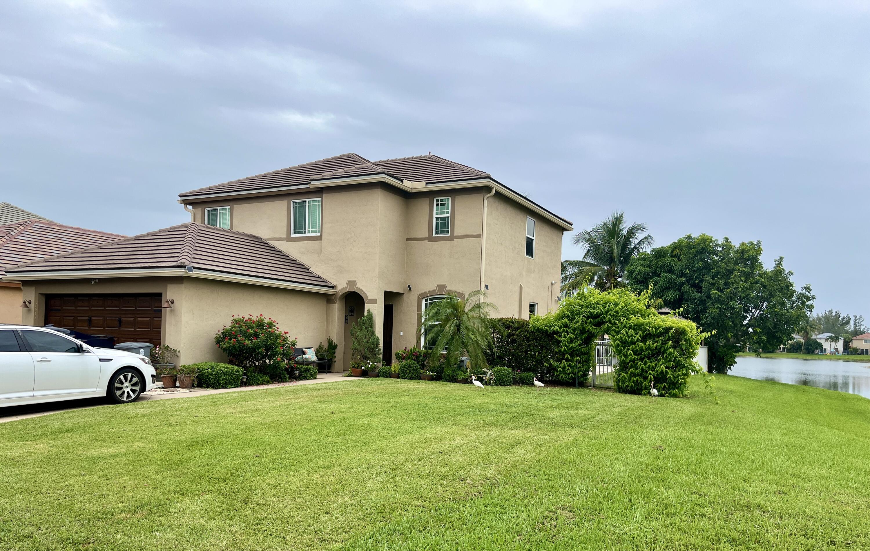 7576 Savannah Lane