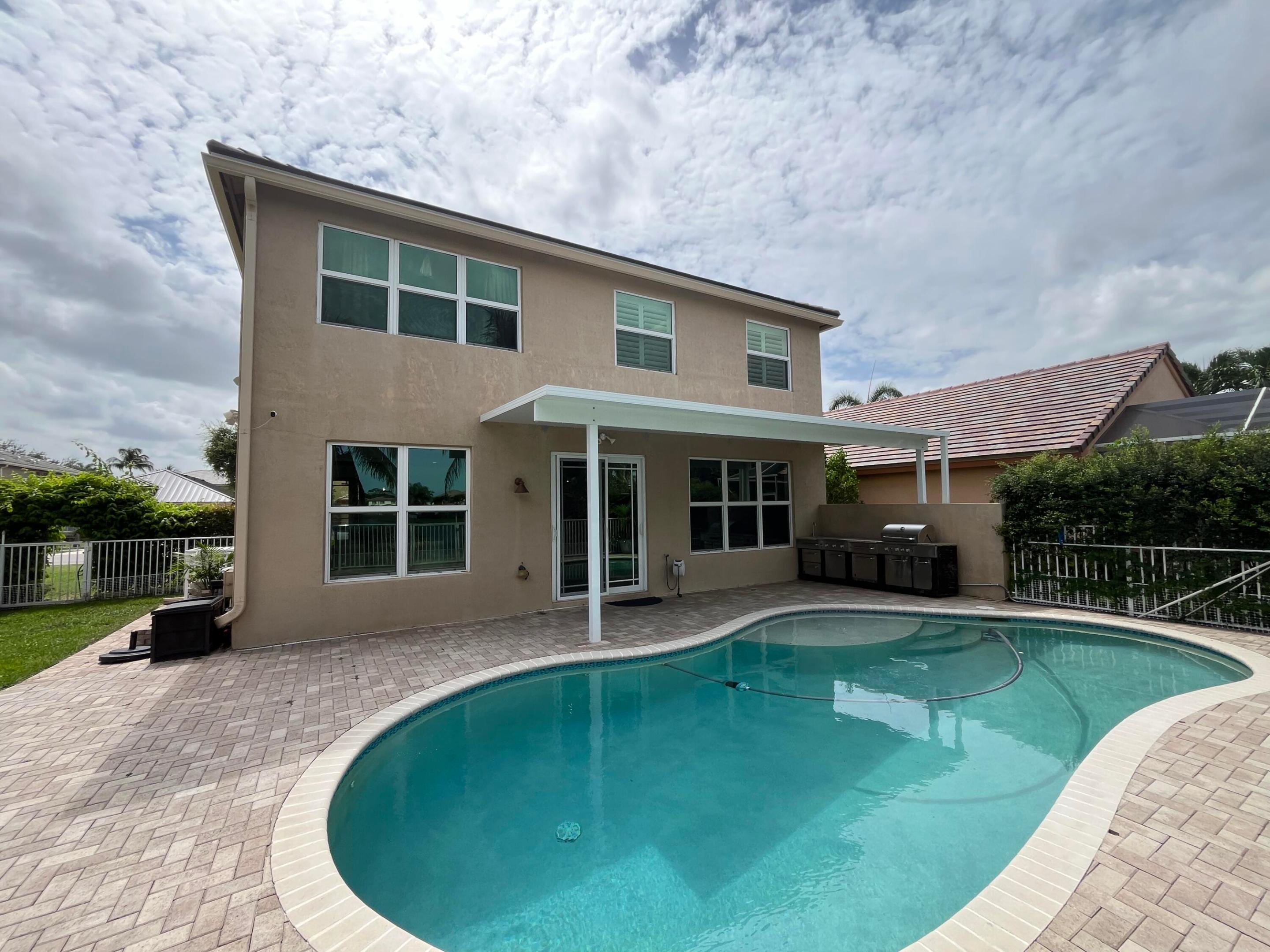 7576 Savannah Lane