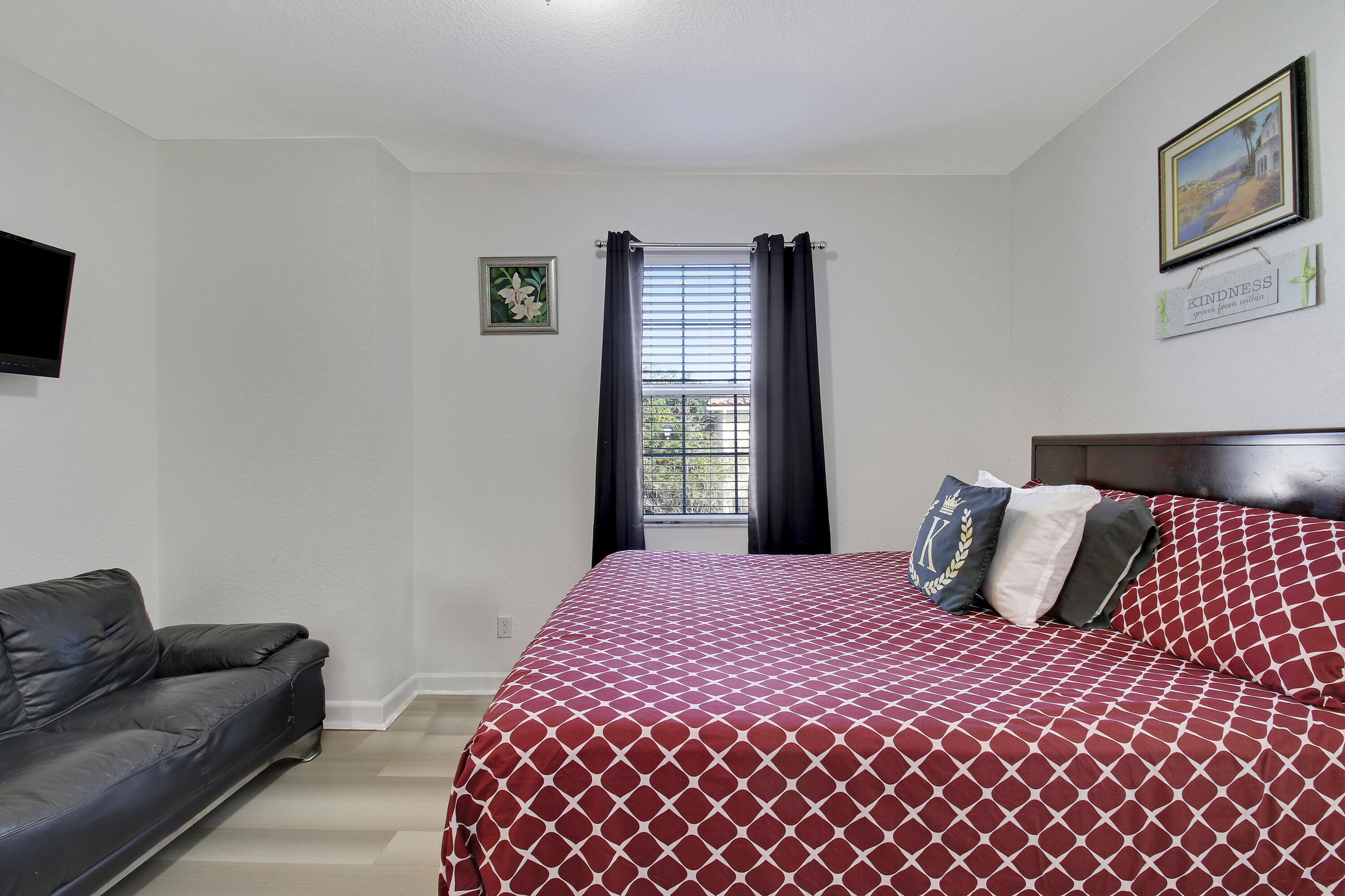 5134 Ashley River Road