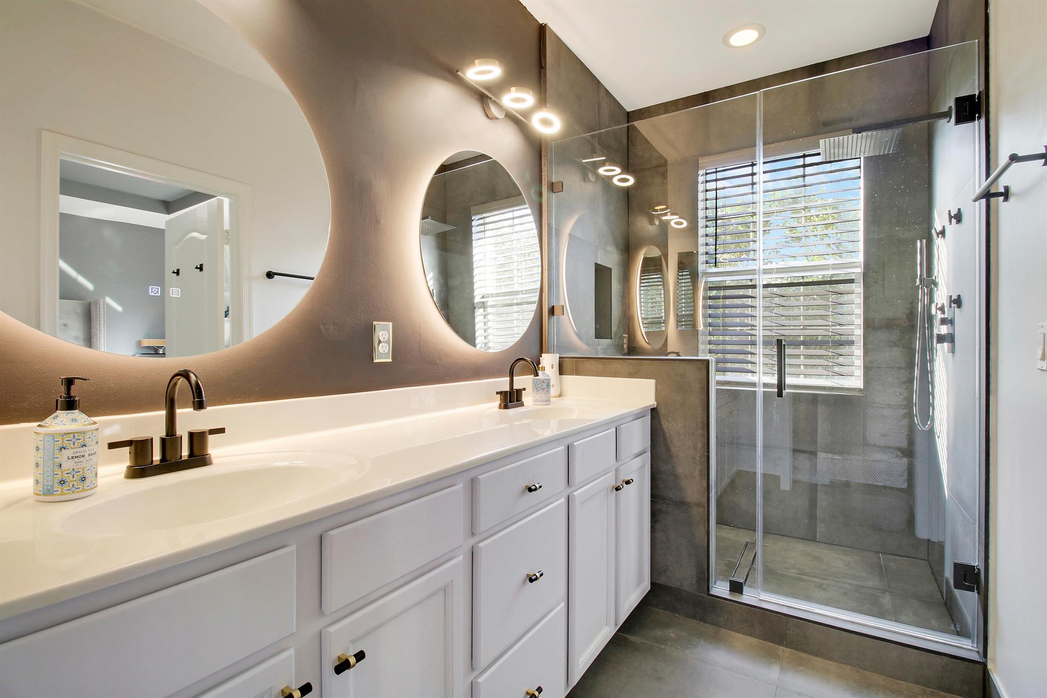 5134 Ashley River Road