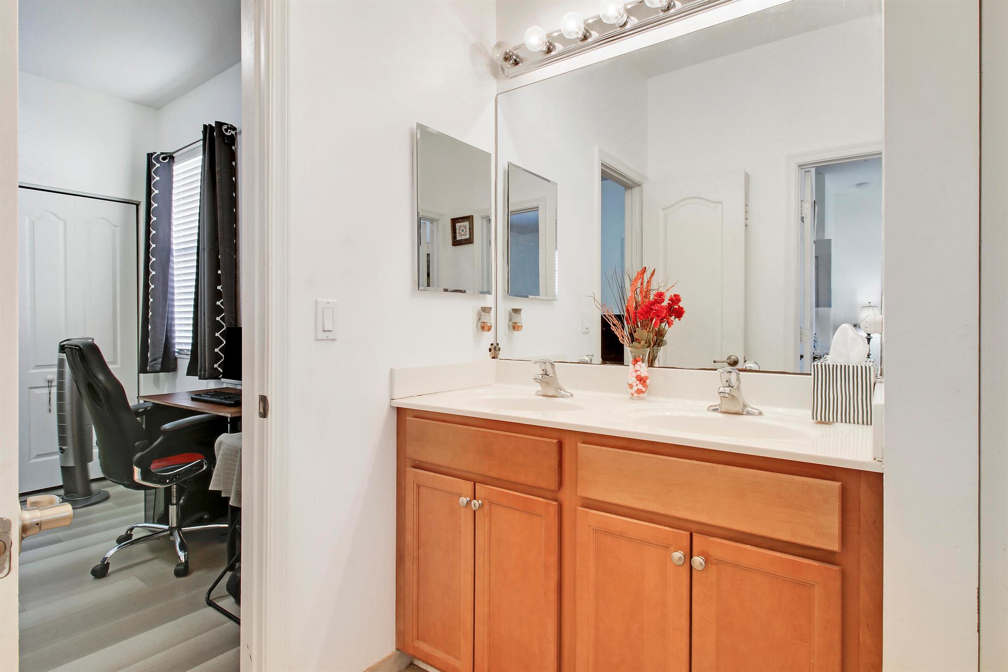 5134 Ashley River Road