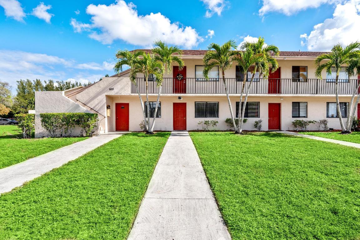 600 Nottingham Circle A