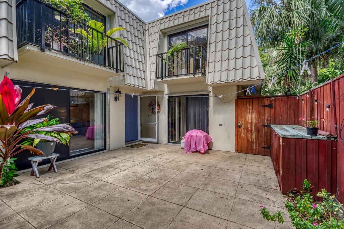 1700 Embassy Drive 510