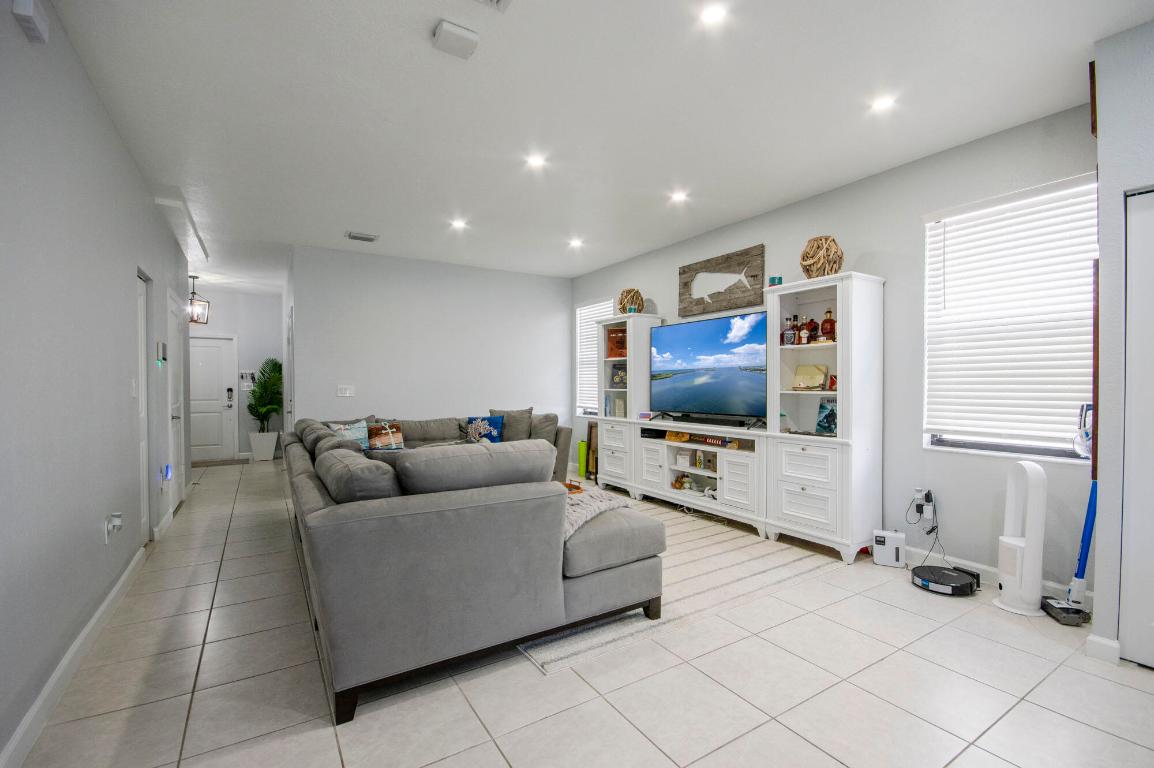 24961 SW 107th Court