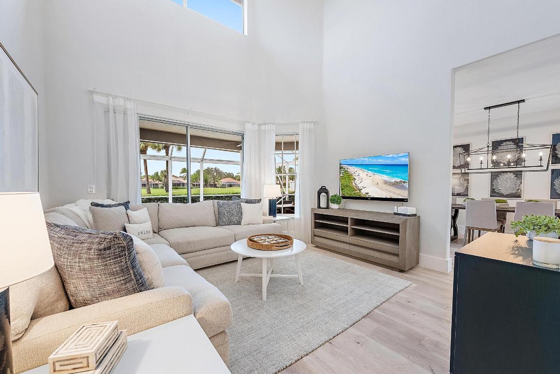 8307 Quail Meadow Way