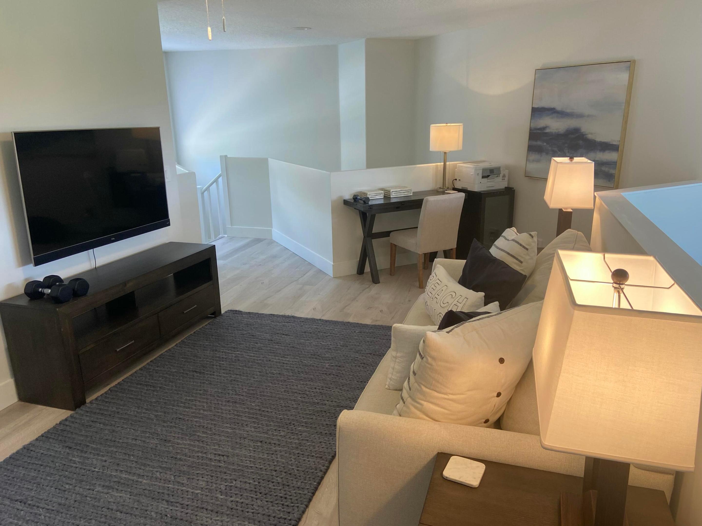 8307 Quail Meadow Way