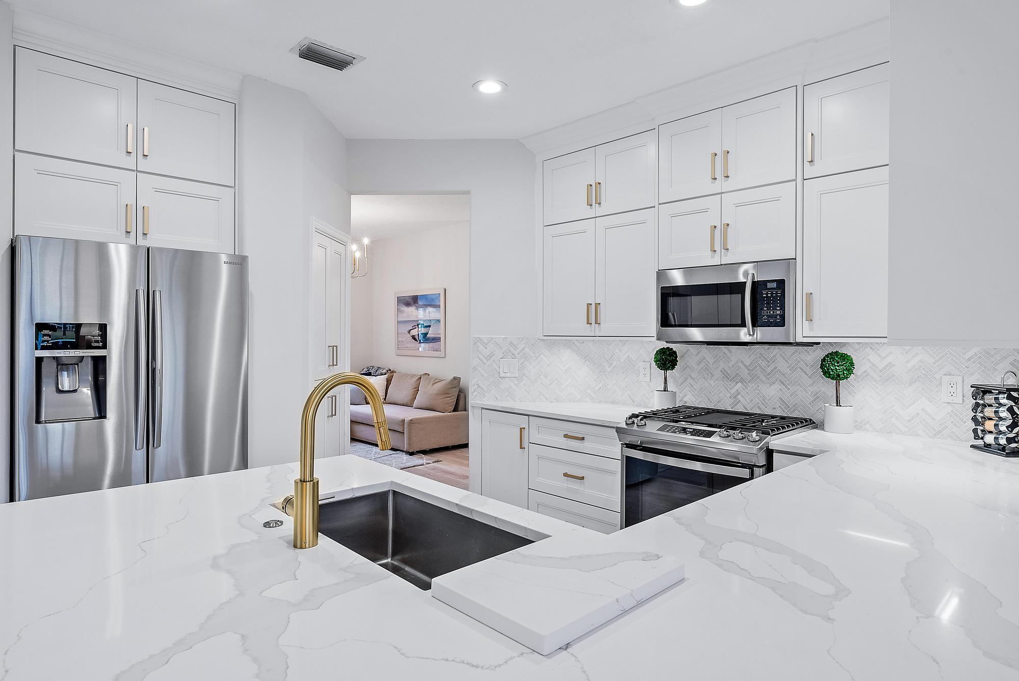 8307 Quail Meadow Way