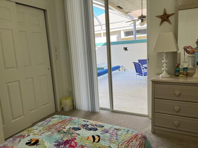 813 SW Saint Andrews Cove