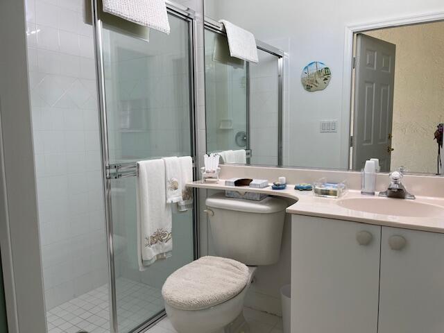 813 SW Saint Andrews Cove