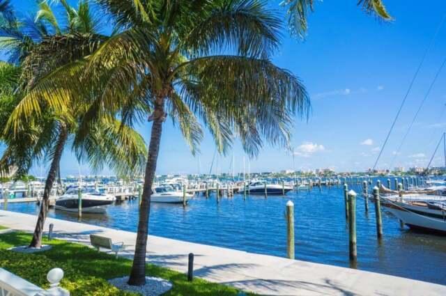 802 W Windward Way 211