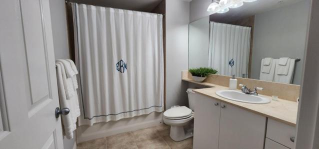 802 W Windward Way 211