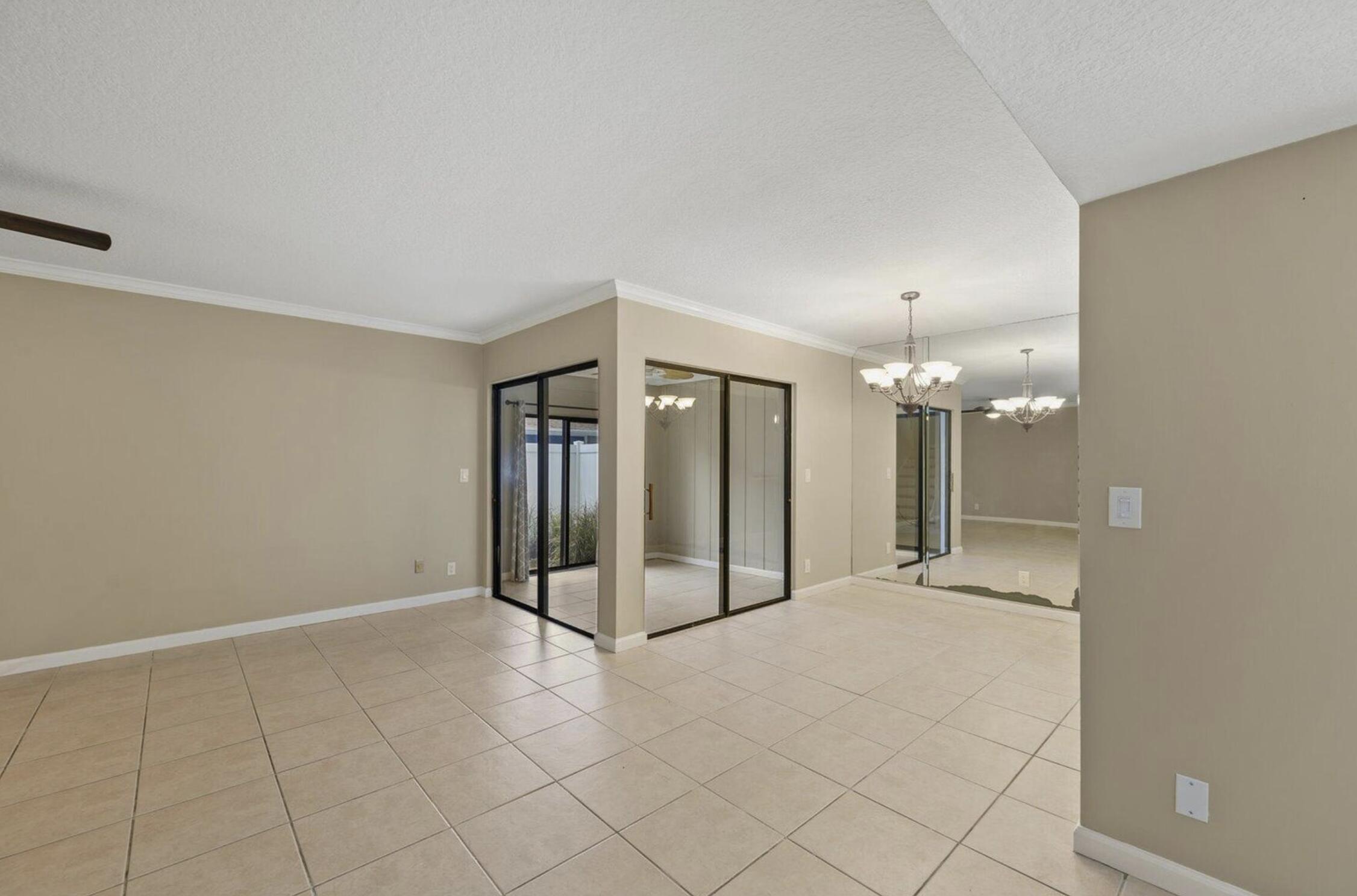 402 Lakewood Court Court 2b